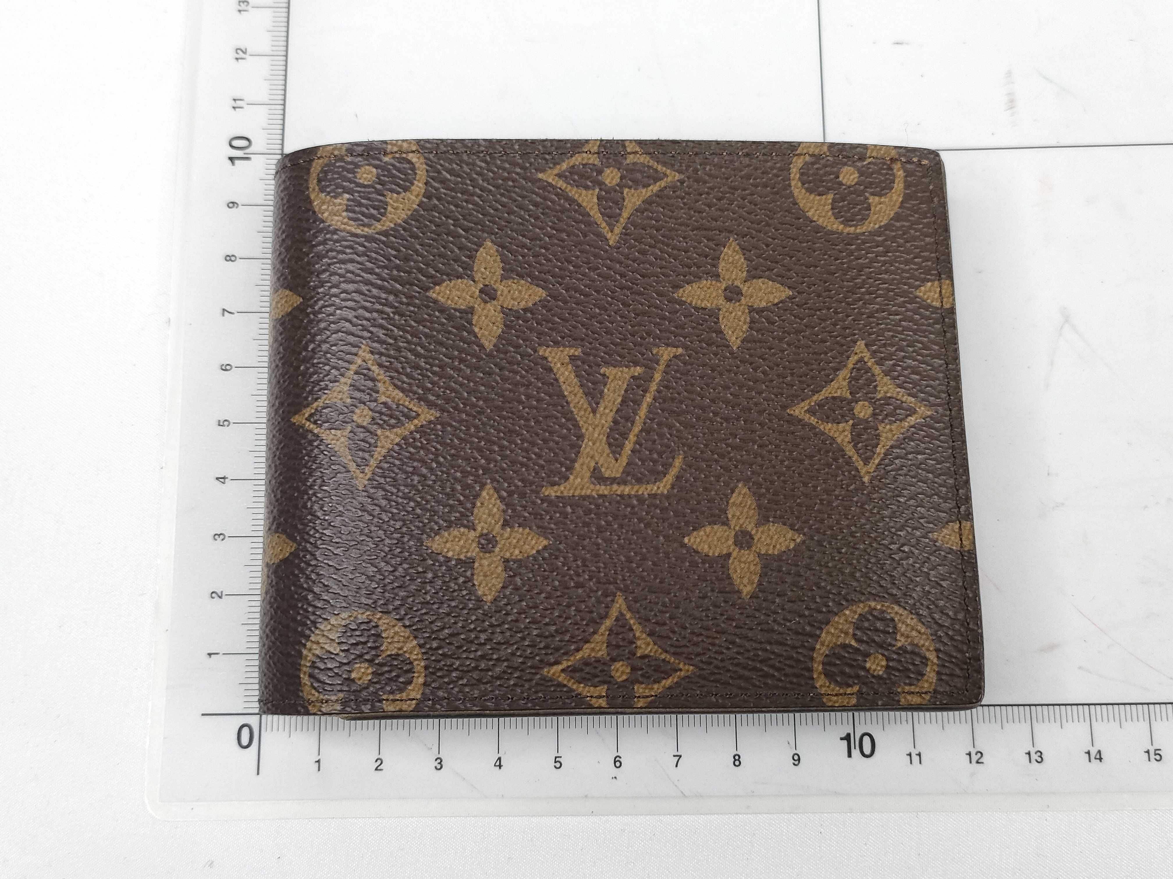 Monogram LV Portefeuille Marco M62288 RFID Wallet — view 2