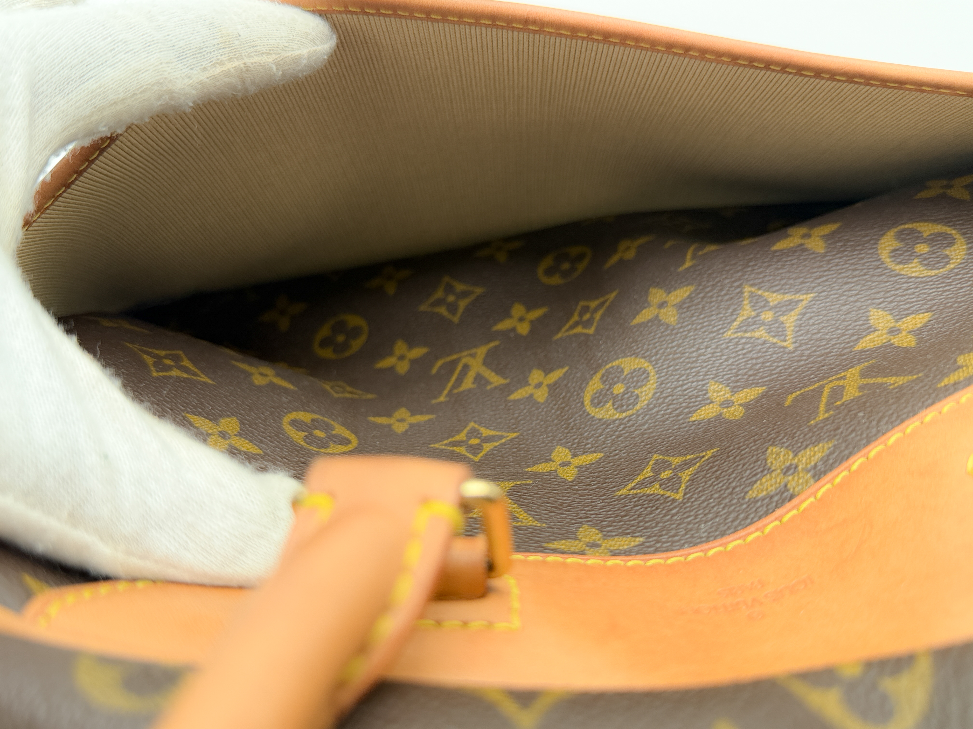 Monogram M47270 Deauville VI0963 Handbag — view 13