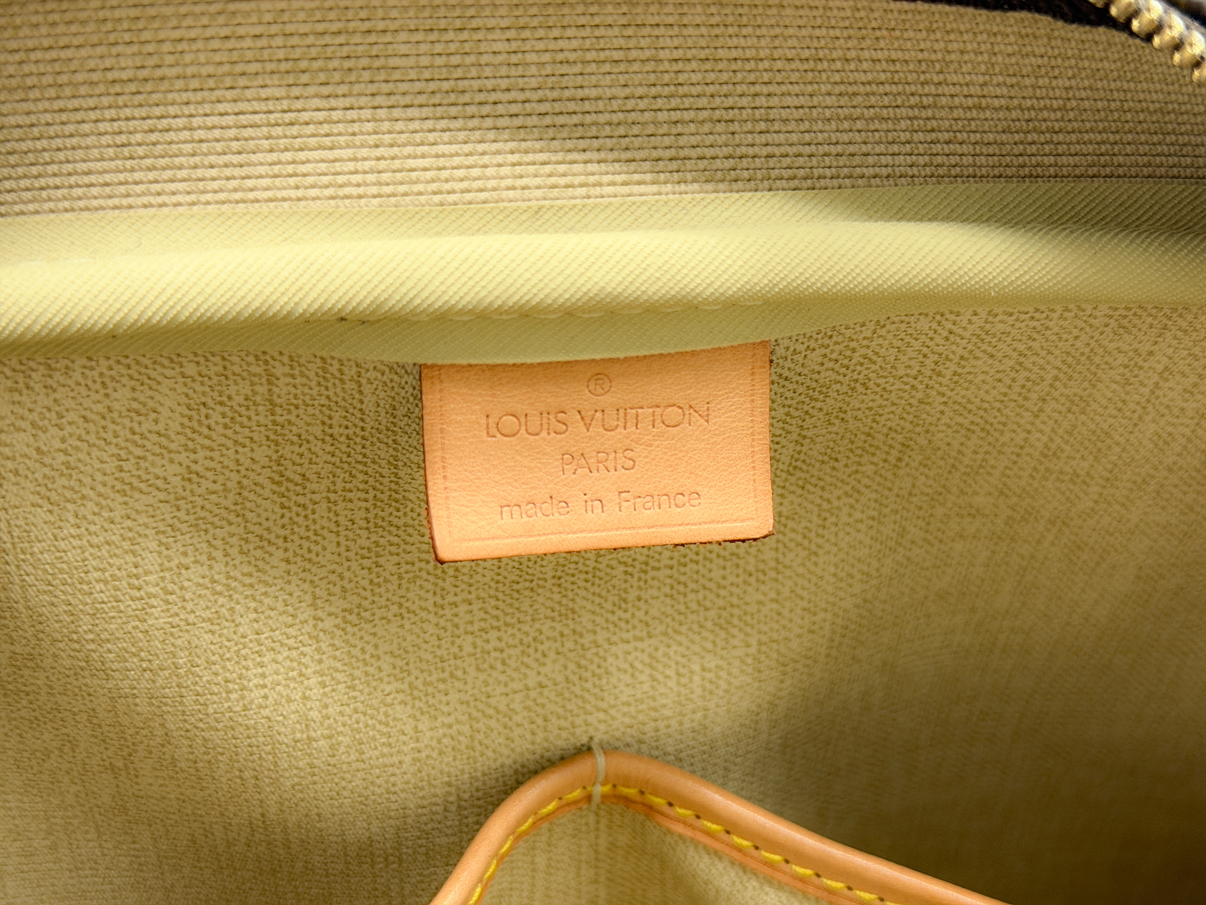 Monogram M47270 Deauville VI0963 Handbag — view 14