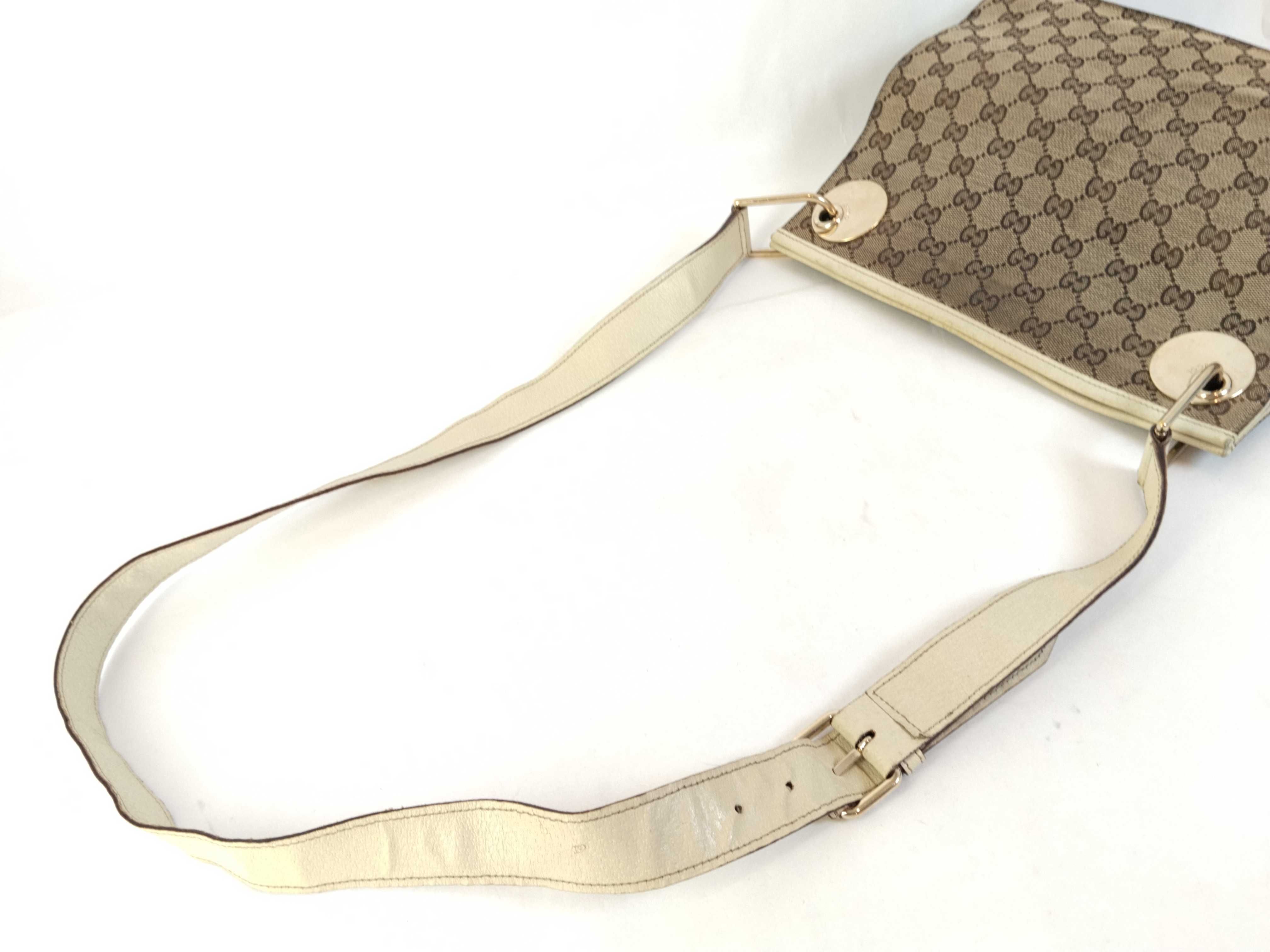 GG Canvas Shoulder Bag 120841 — view 3