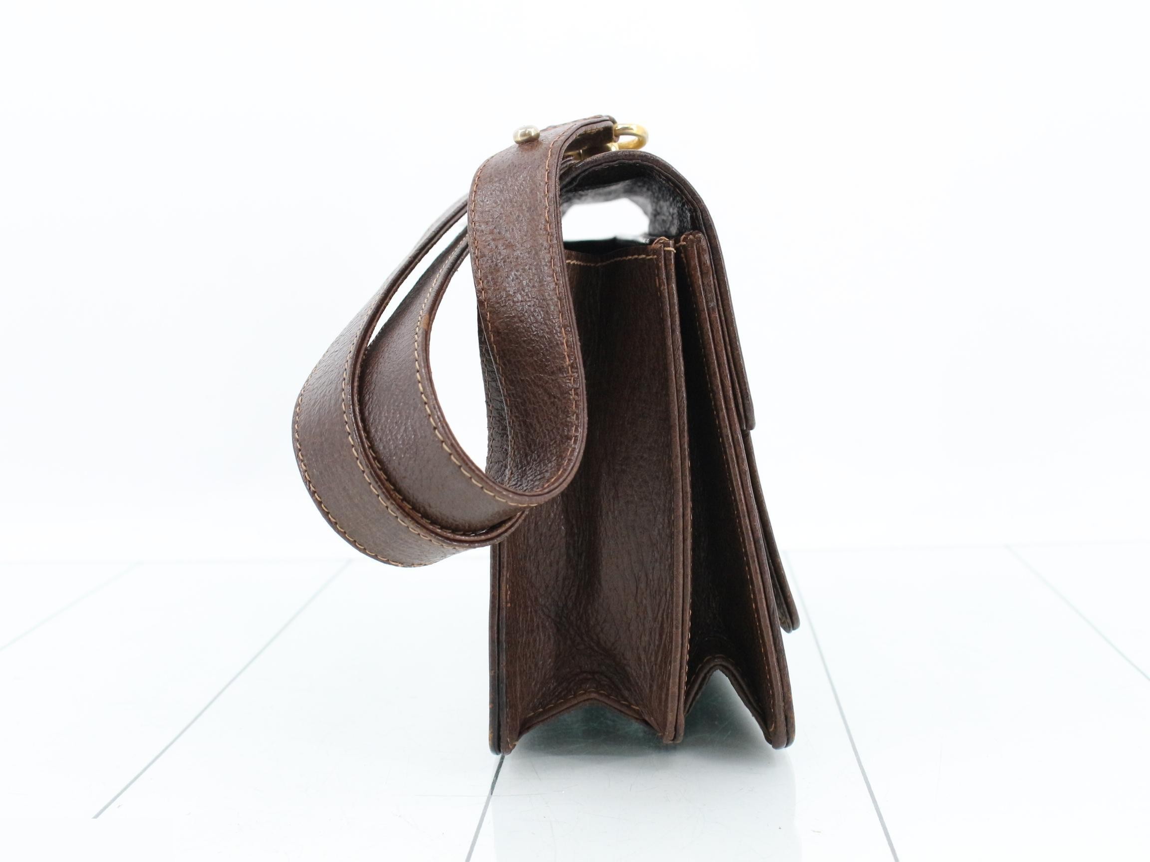GG Canvas Shoulder Bag - One-Shoulder Bag — view 4