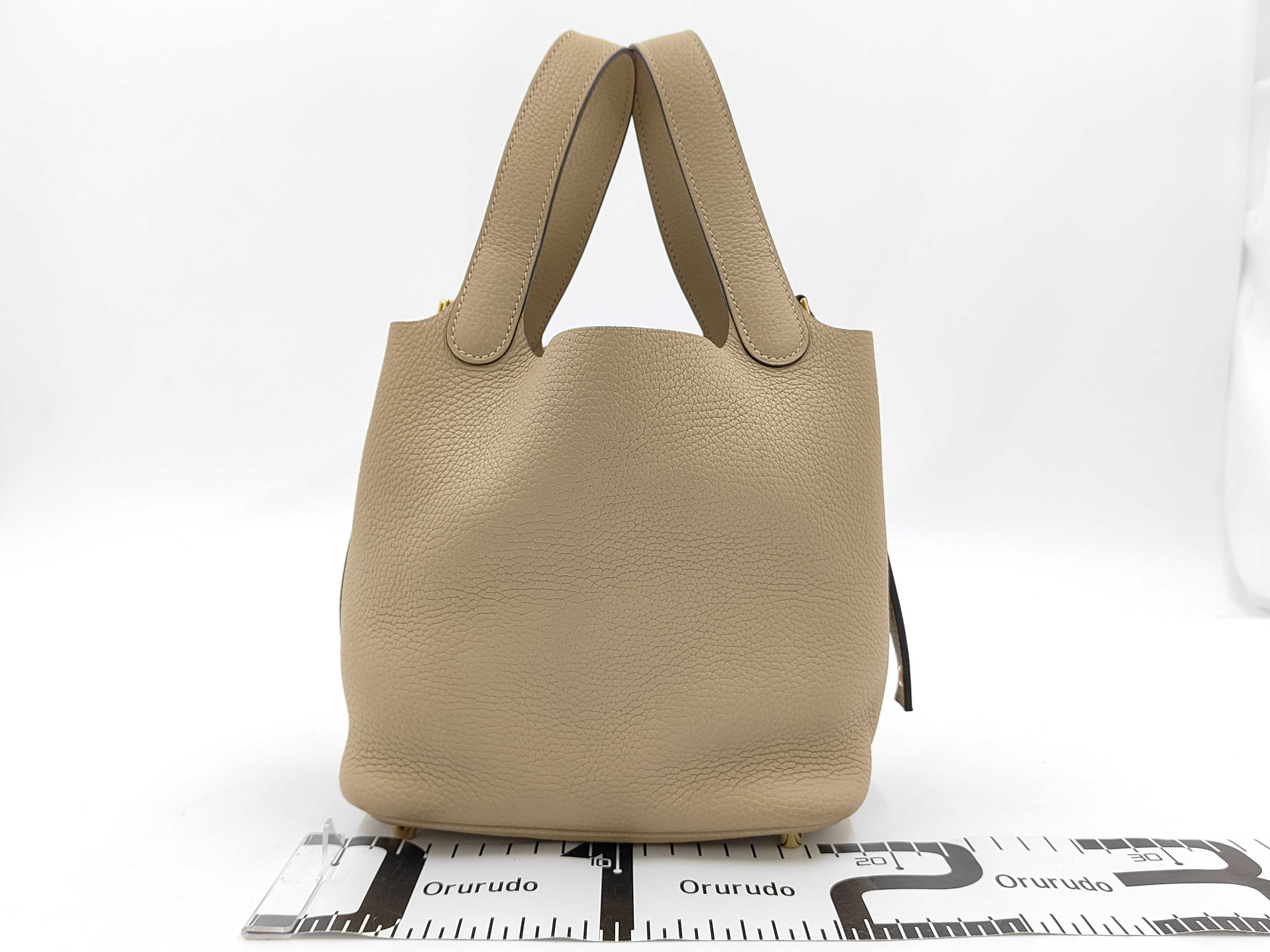 Picotin Lock PM (U stamp) Taurillon Clemence leather, Poussière leather, gold hardware handbag — view 2