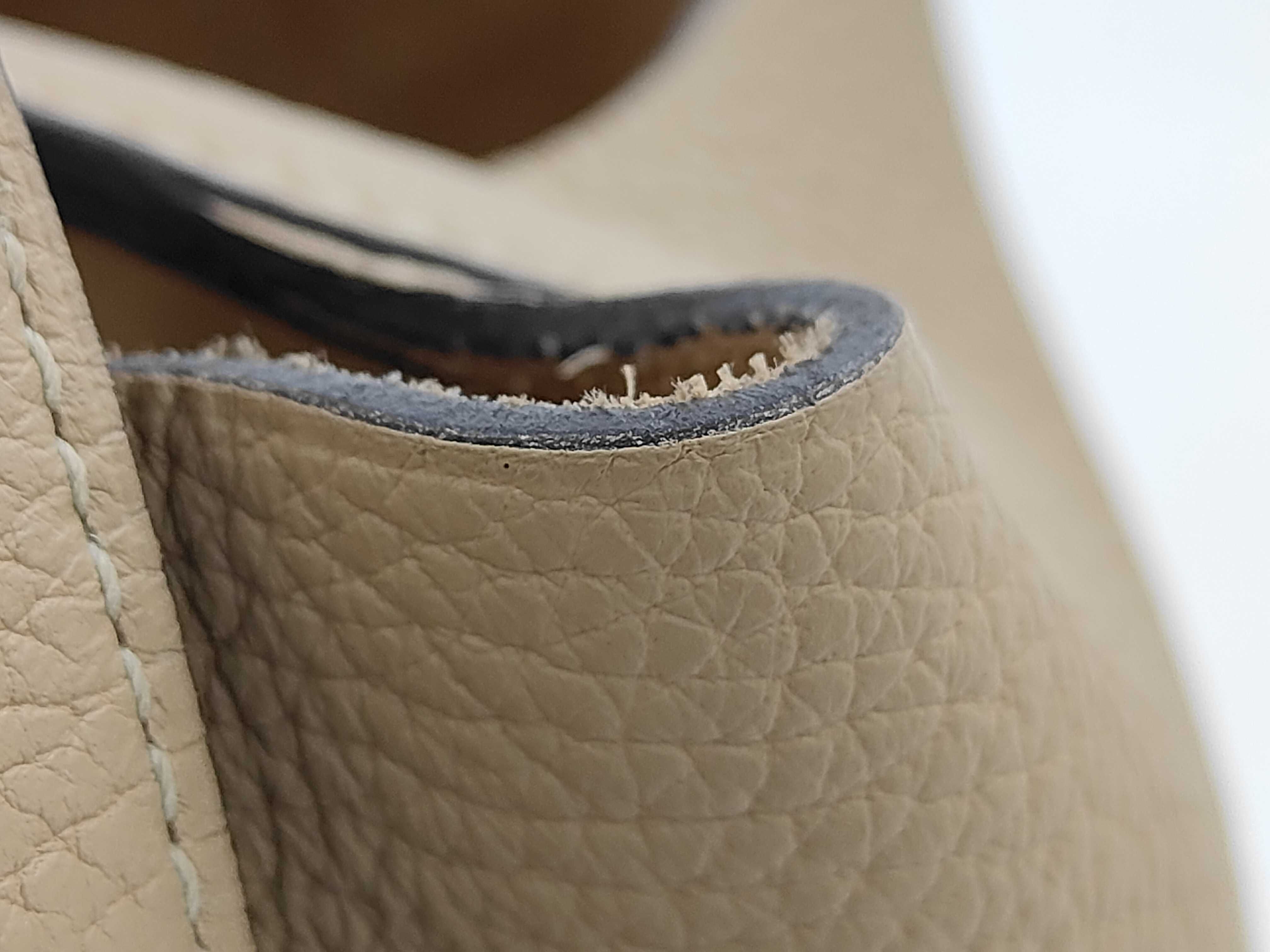 Picotin Lock PM (U stamp) Taurillon Clemence leather, Poussière leather, gold hardware handbag — view 7