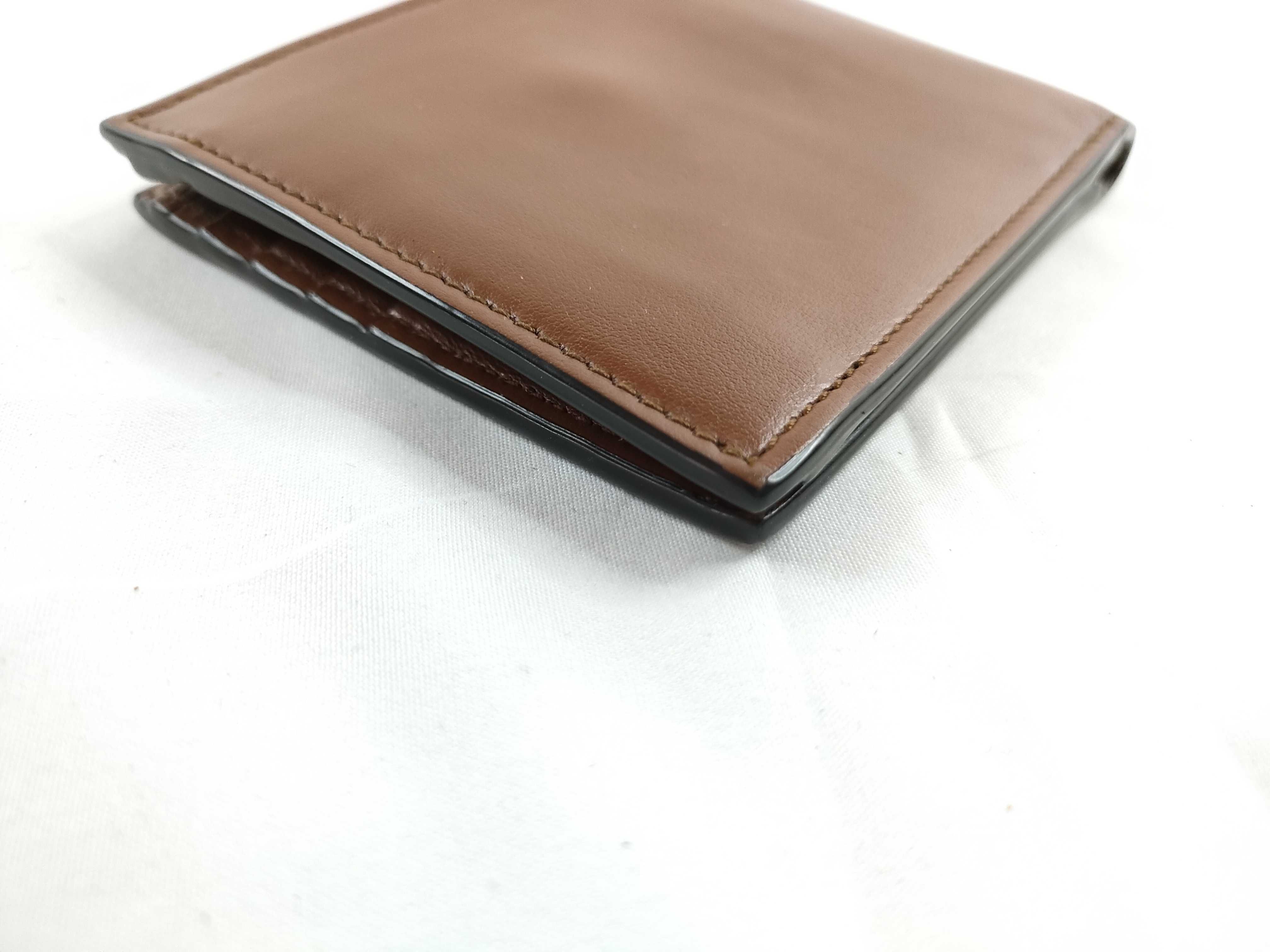 logo wallet — view 4