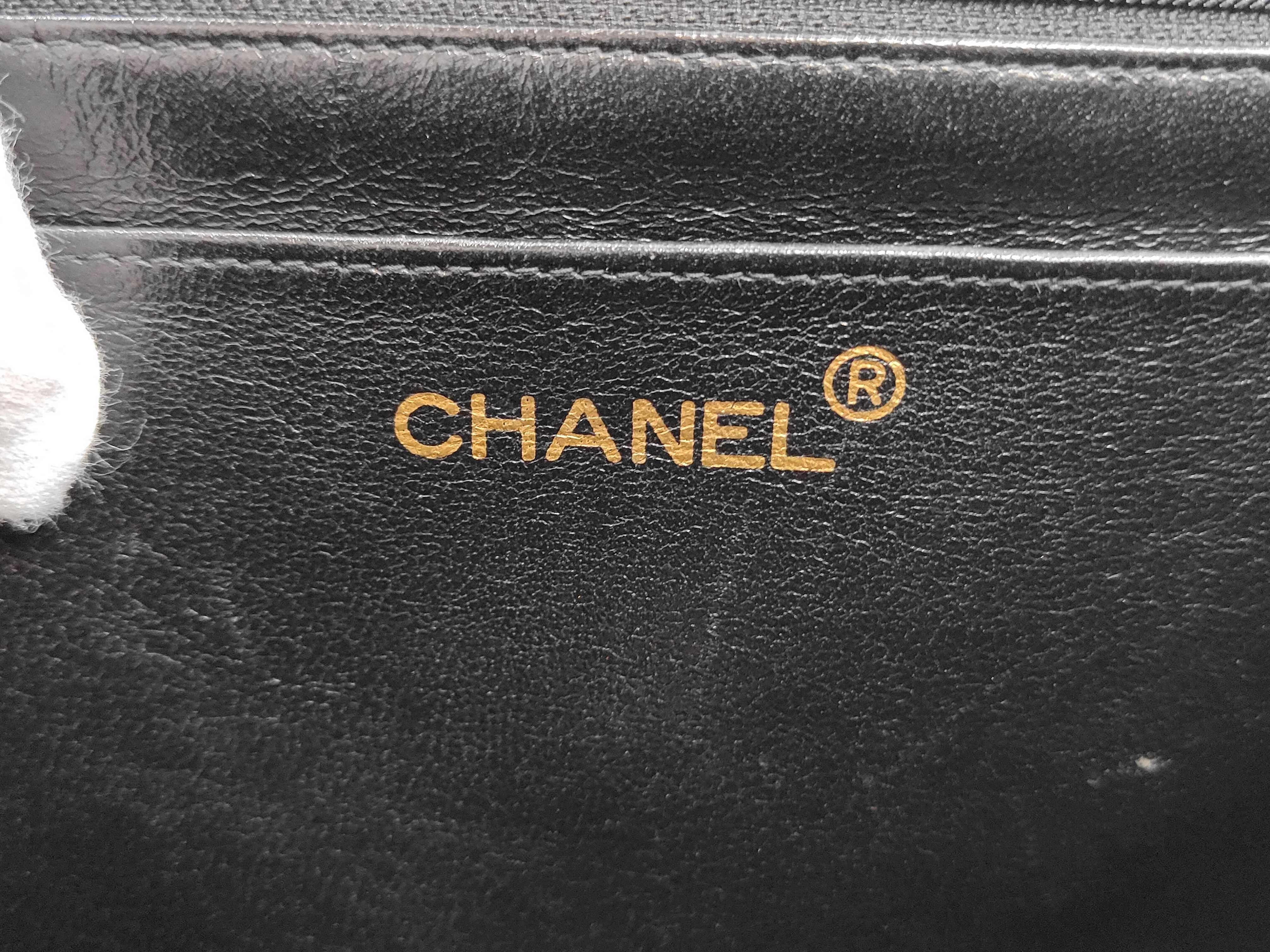 Matelassé 30 Single Chain Shoulder Bag, No. 4 (Shoulder Bag) — view 10