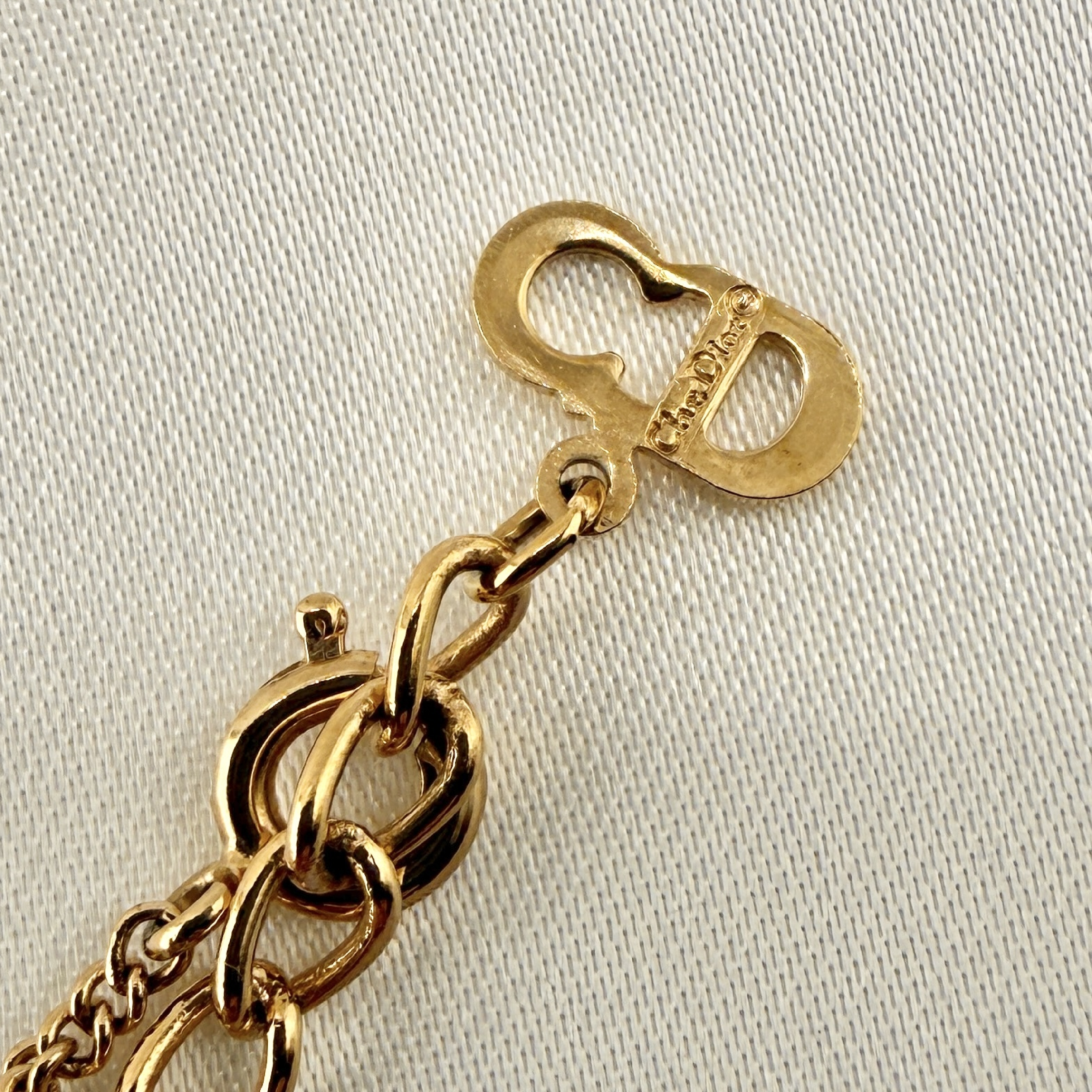 Necklace CD Logo Circle Rhinestone GP Gold Color with Box — view 4