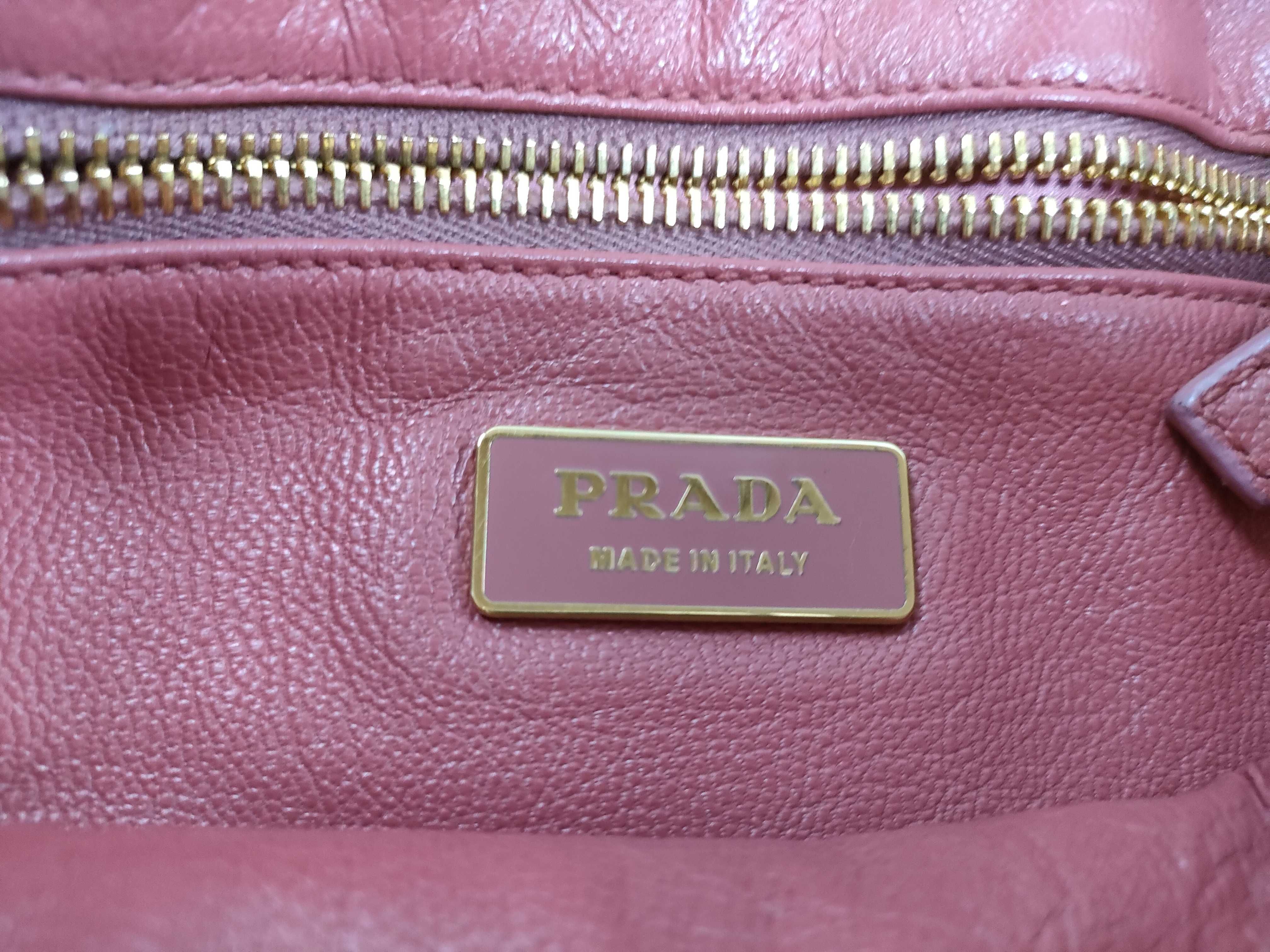 Chain Tassel Leather Shoulder Bag — view 9