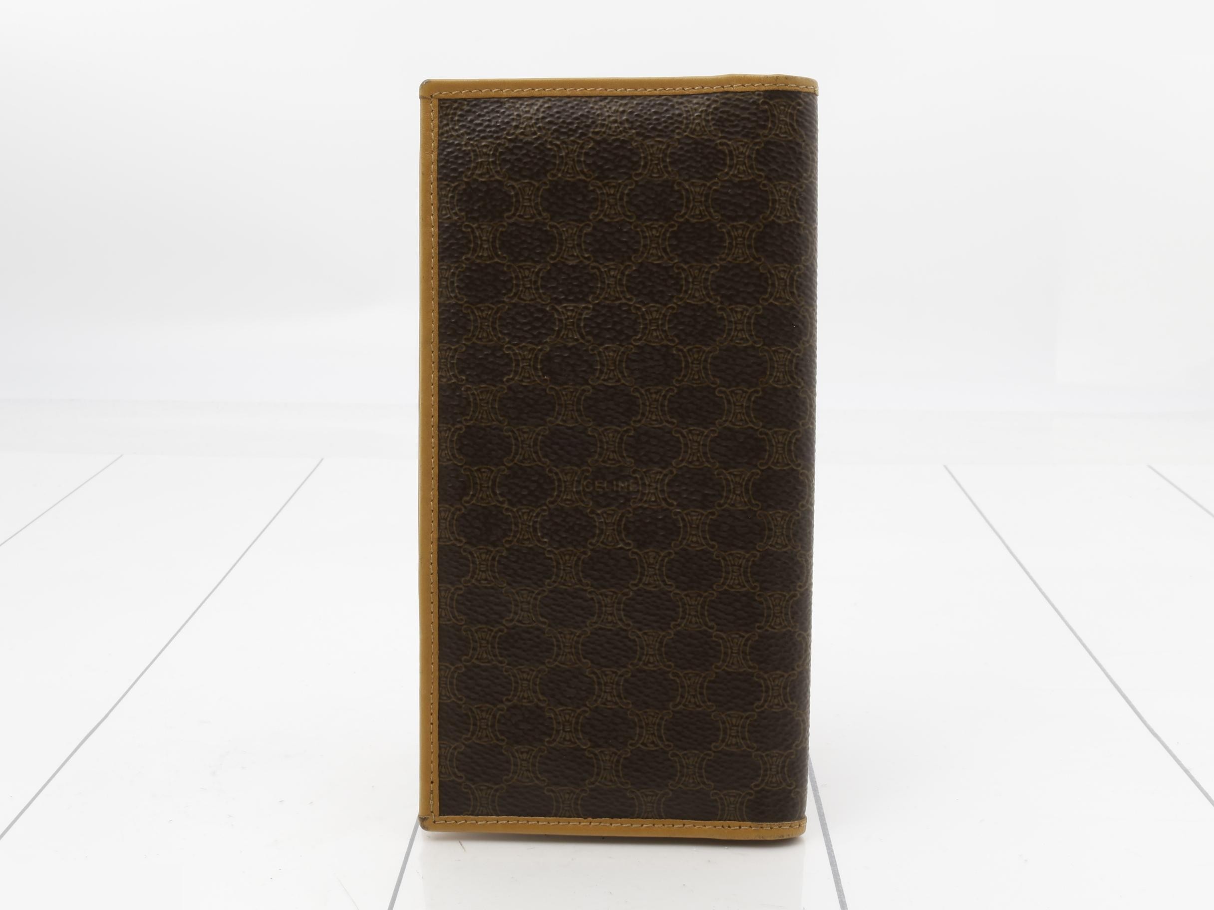 Long Wallet — view 2