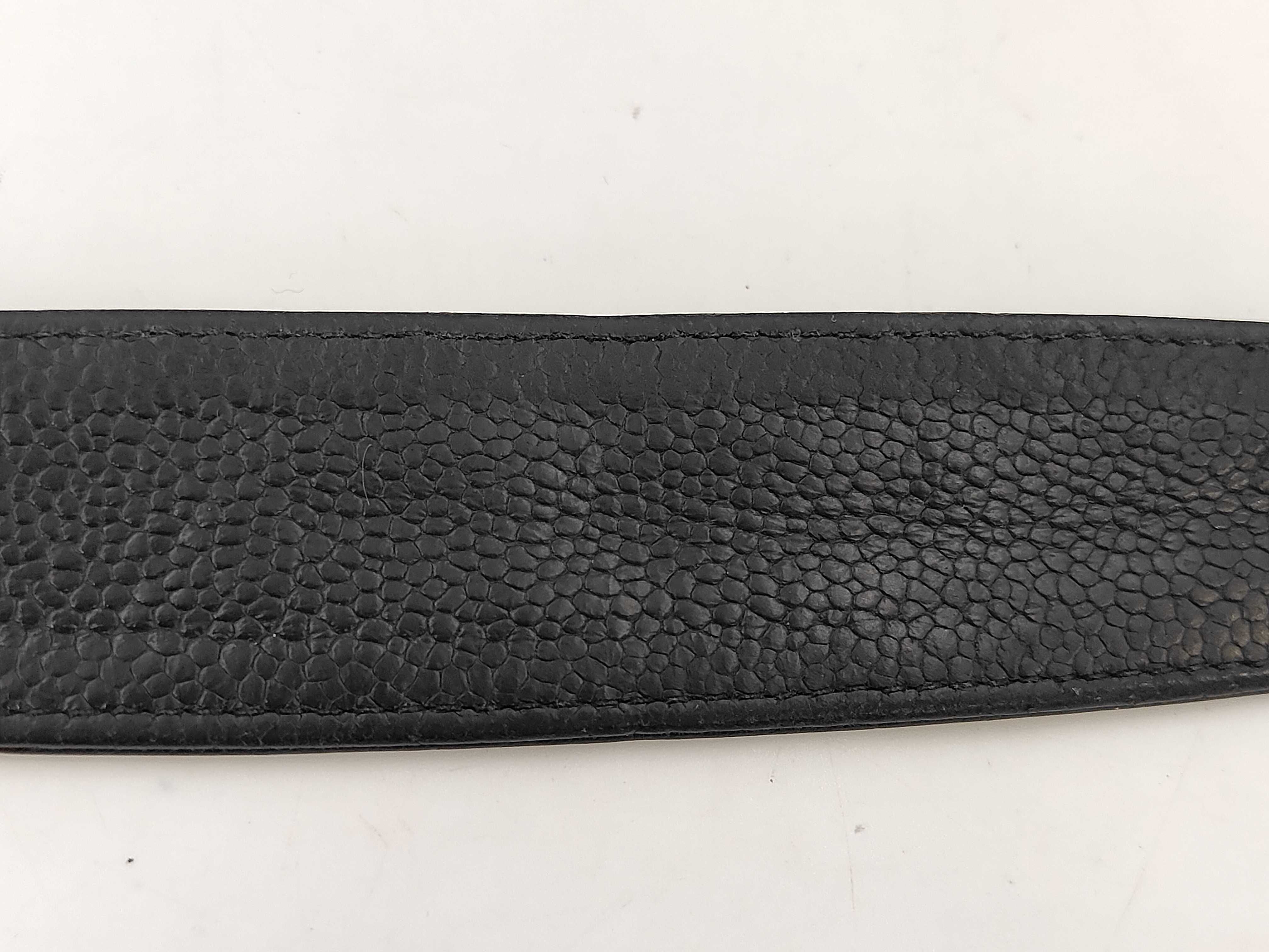 Matelassé Caviar Skin Shoulder Bag, Black — view 6
