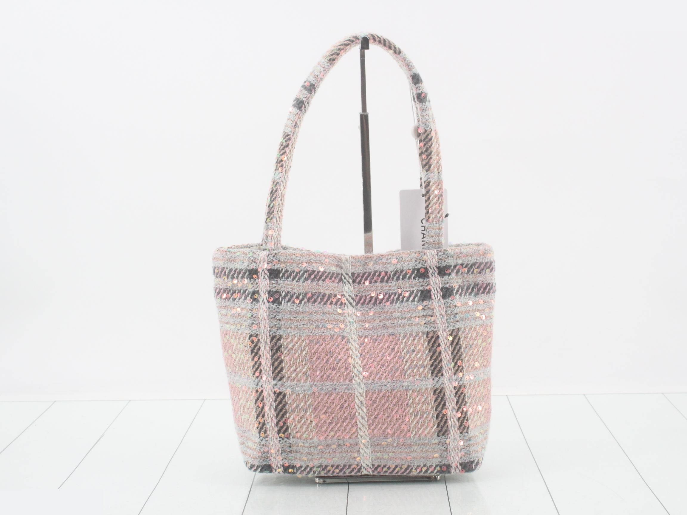 tweed and sequin handbag with Coco Mark — view 2