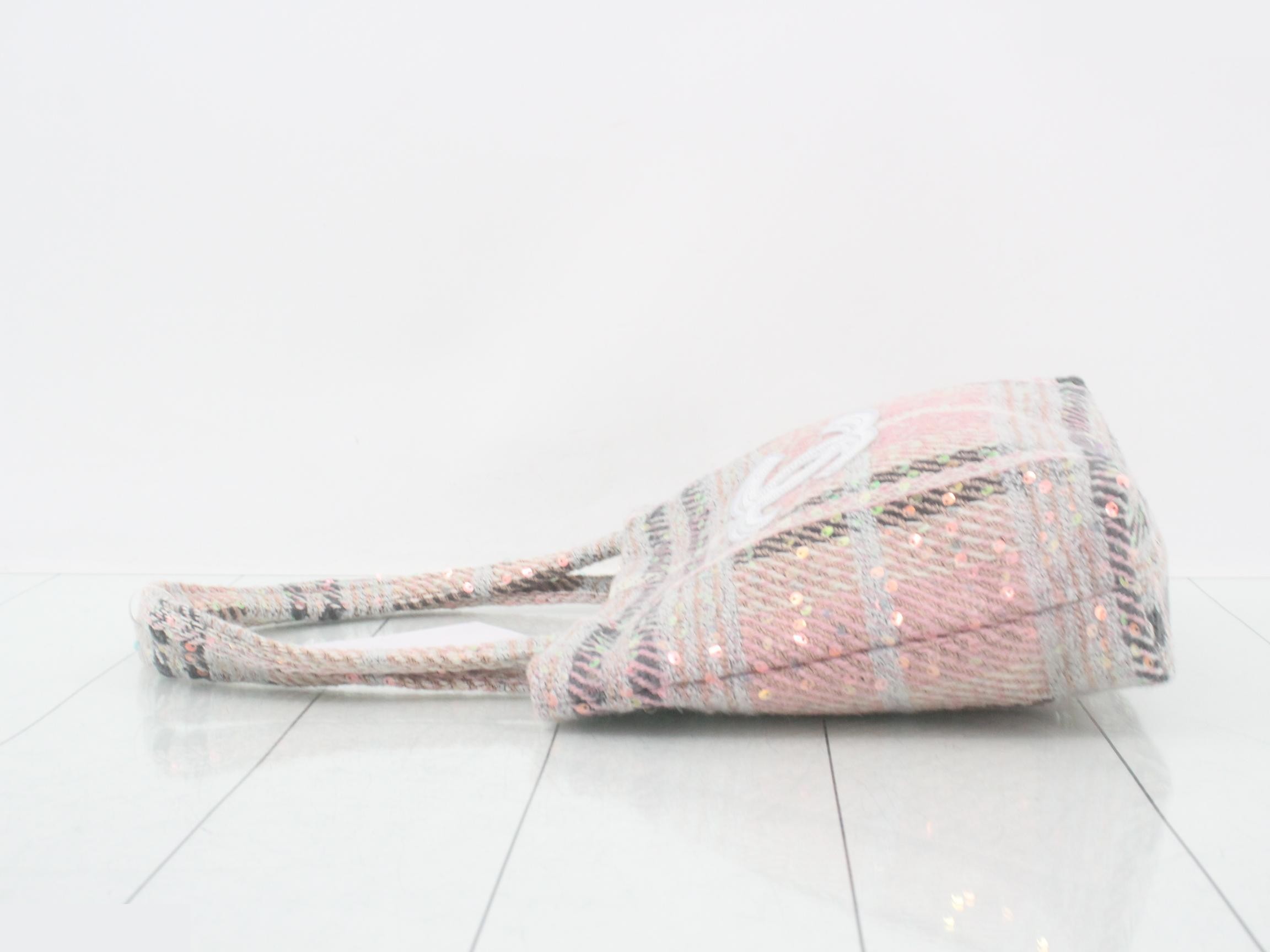 tweed and sequin handbag with Coco Mark — view 4