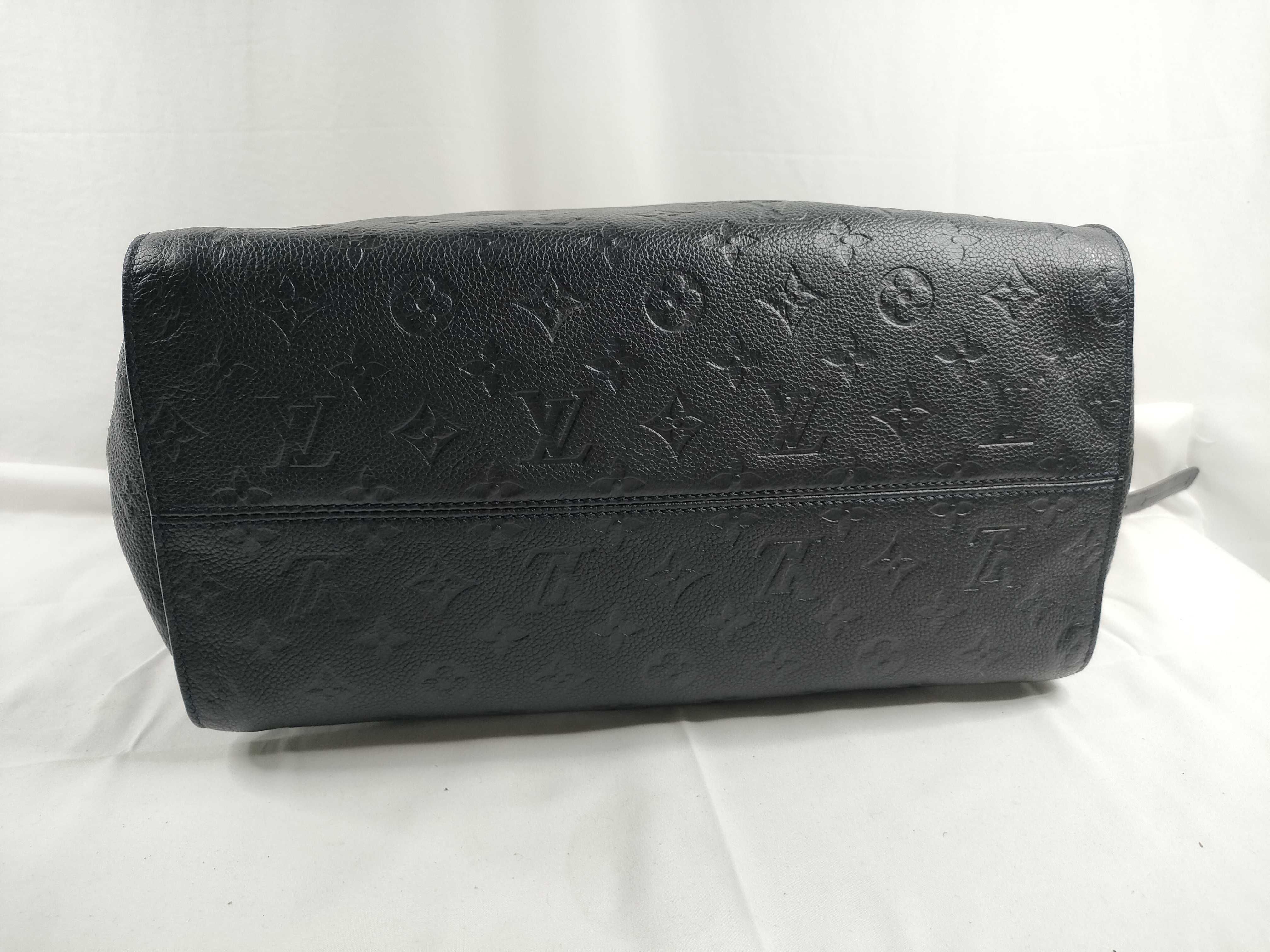 Monogram Empreinte Louis Vuitton Empreinte Lumineuse Leather 2-way Shoulder Bag Serial Shoulder Bag — view 4