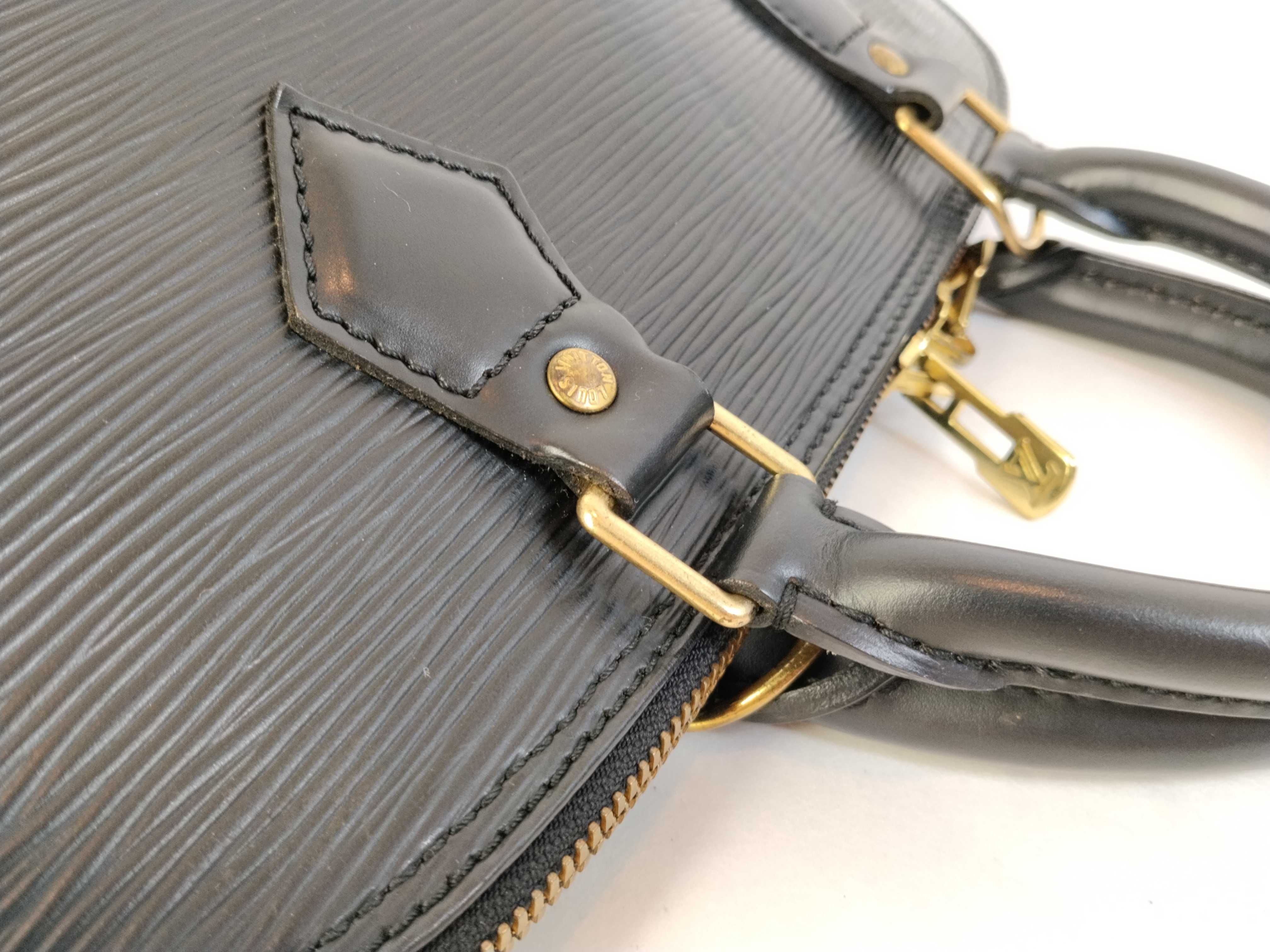 Epi Alma PM Black M52142 Handbag — view 5