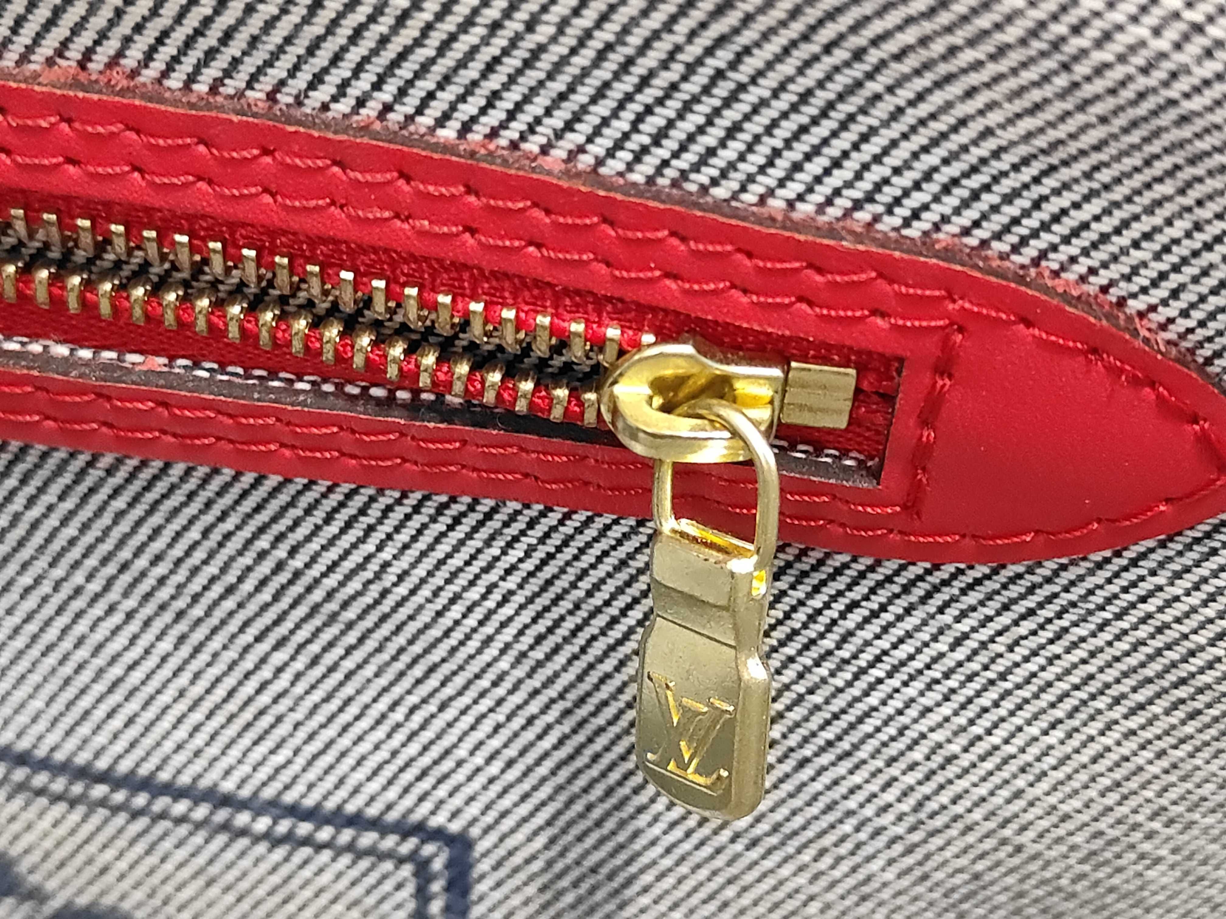Denim Neverfull MM M44981 Tote Bag — view 10