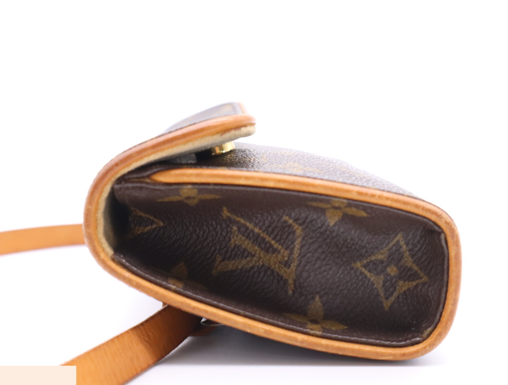 Florentine Pochette with Shoulder Strap — view 3