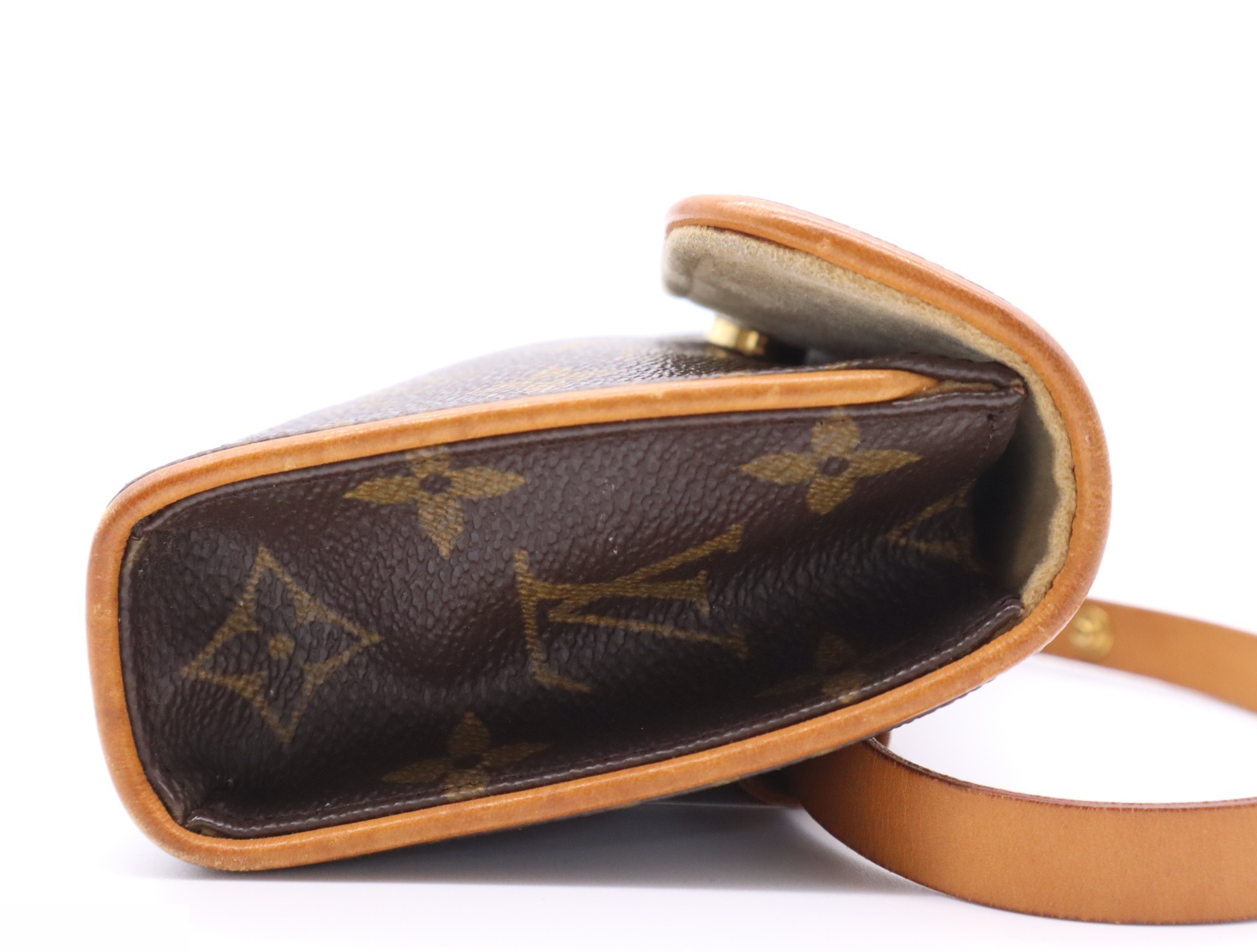 Florentine Pochette with Shoulder Strap — view 5