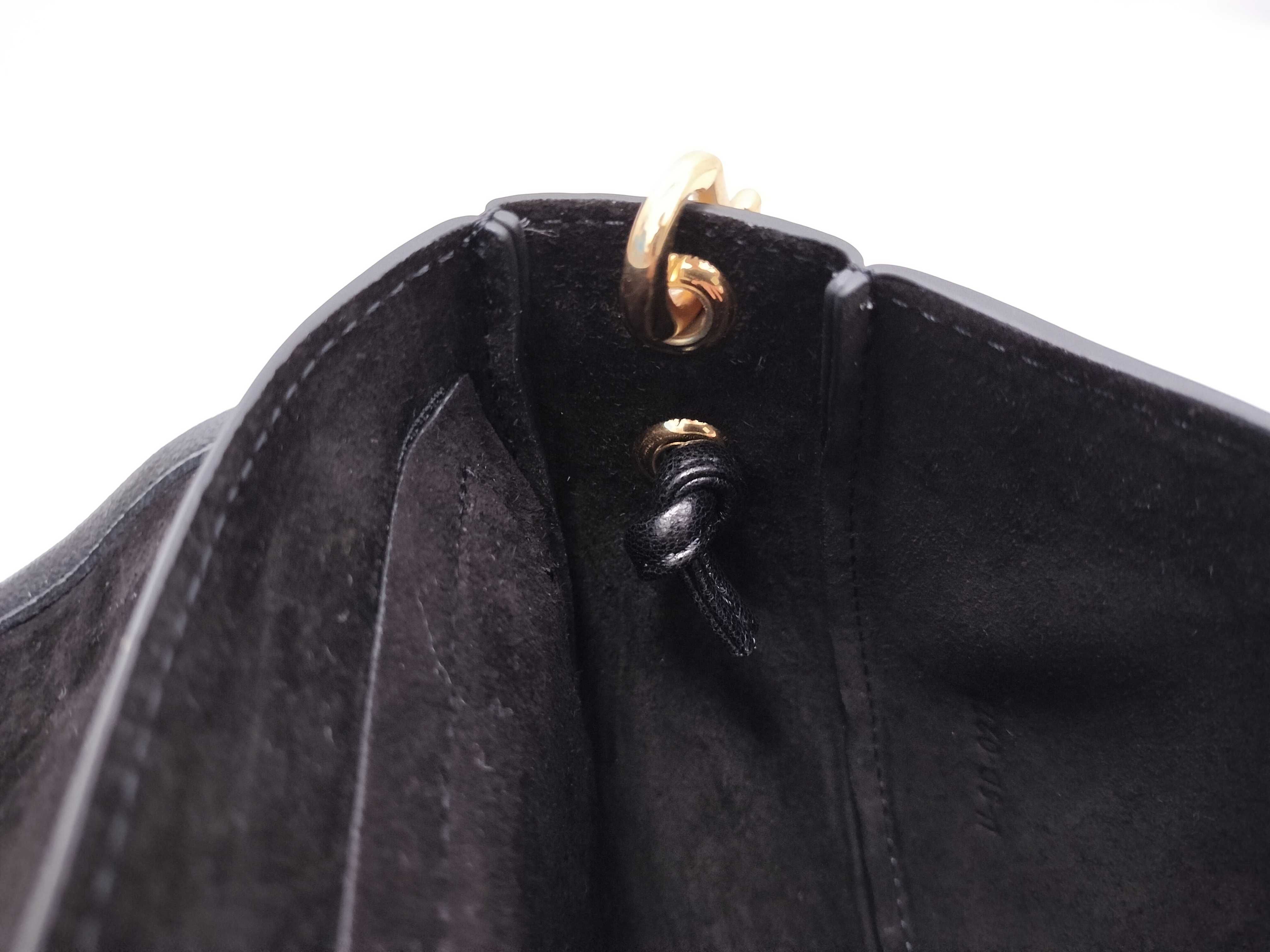 Half Moon Mini Bag Shoulder Bag — view 9