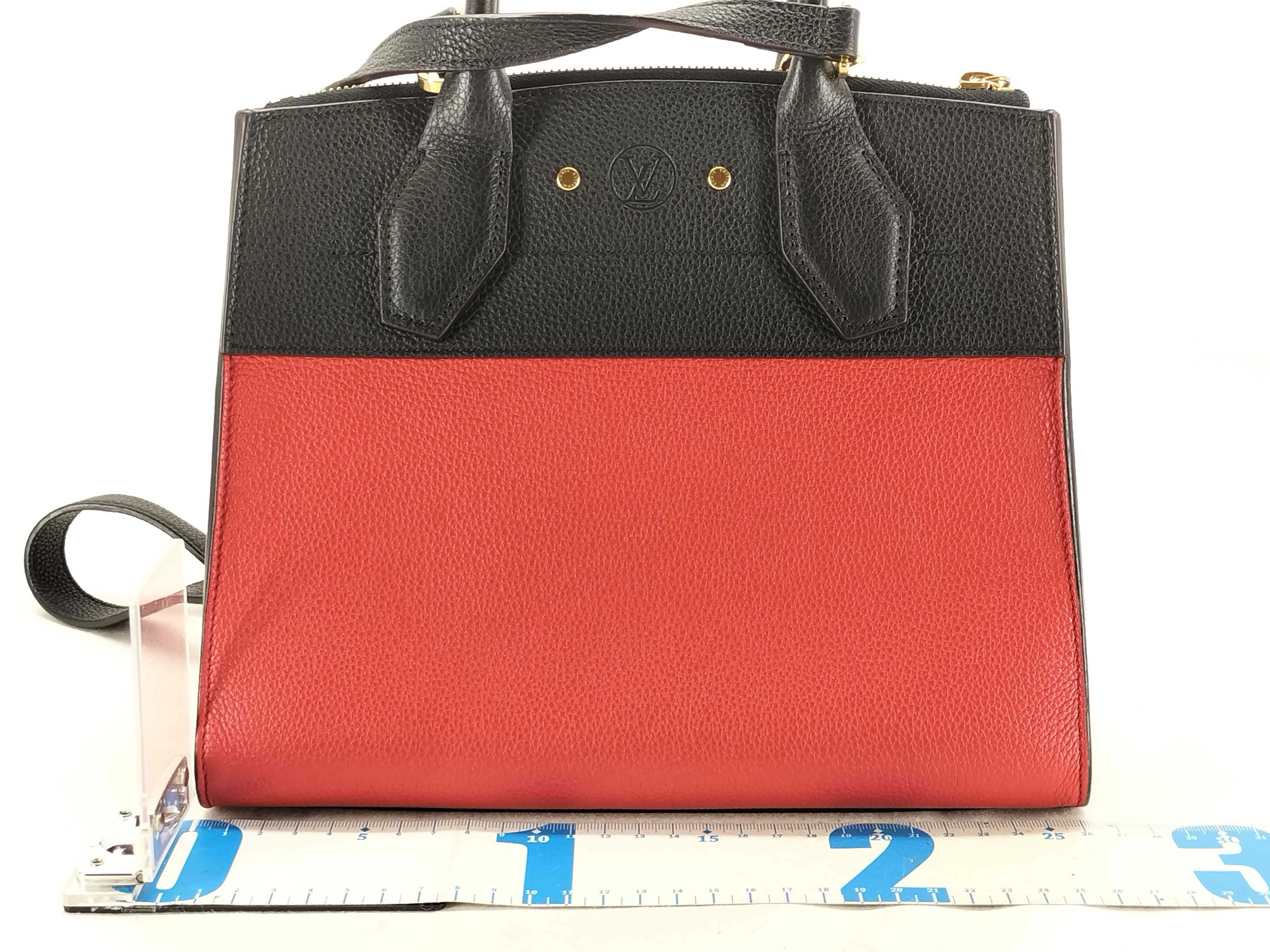 LV City Steamer PM Handbag — view 2