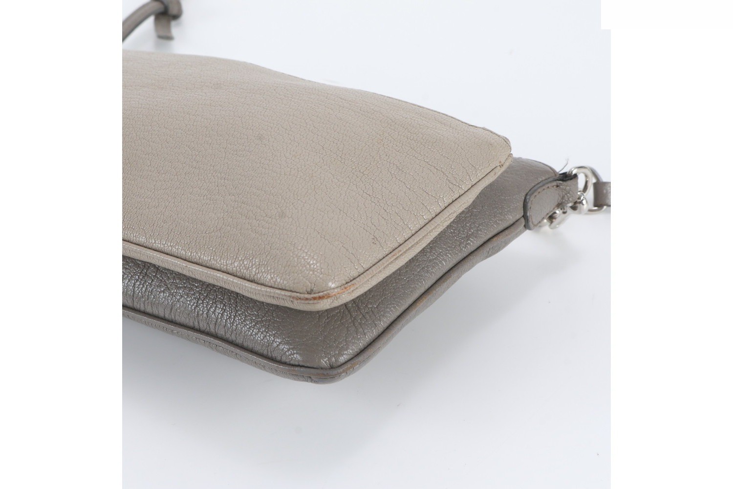Matelassé (bag) - Shoulder bag — view 4
