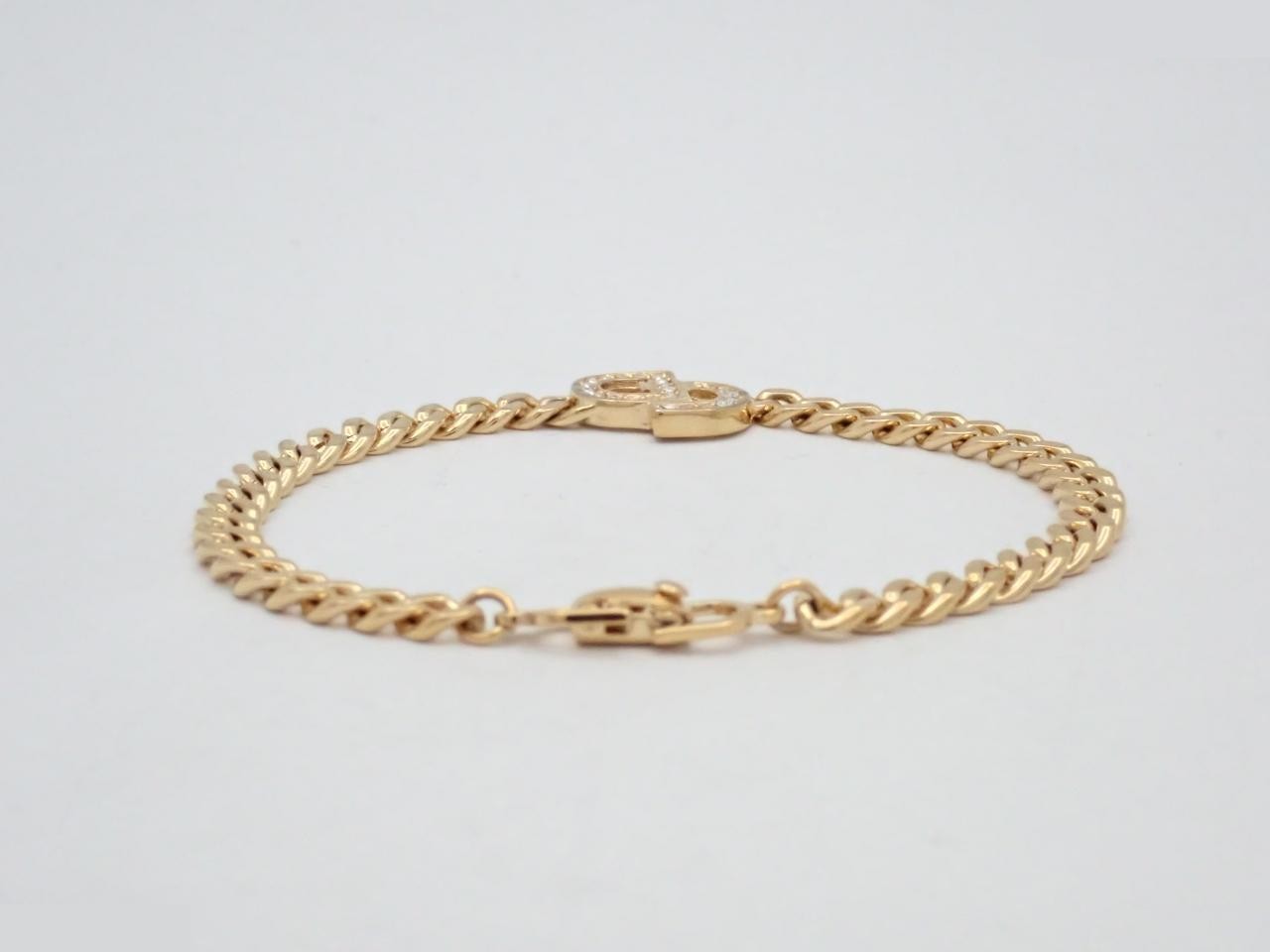 Other lines: Precious metal bracelets and bangles (metal), wrist circumference approximately 18 cm. — view 2