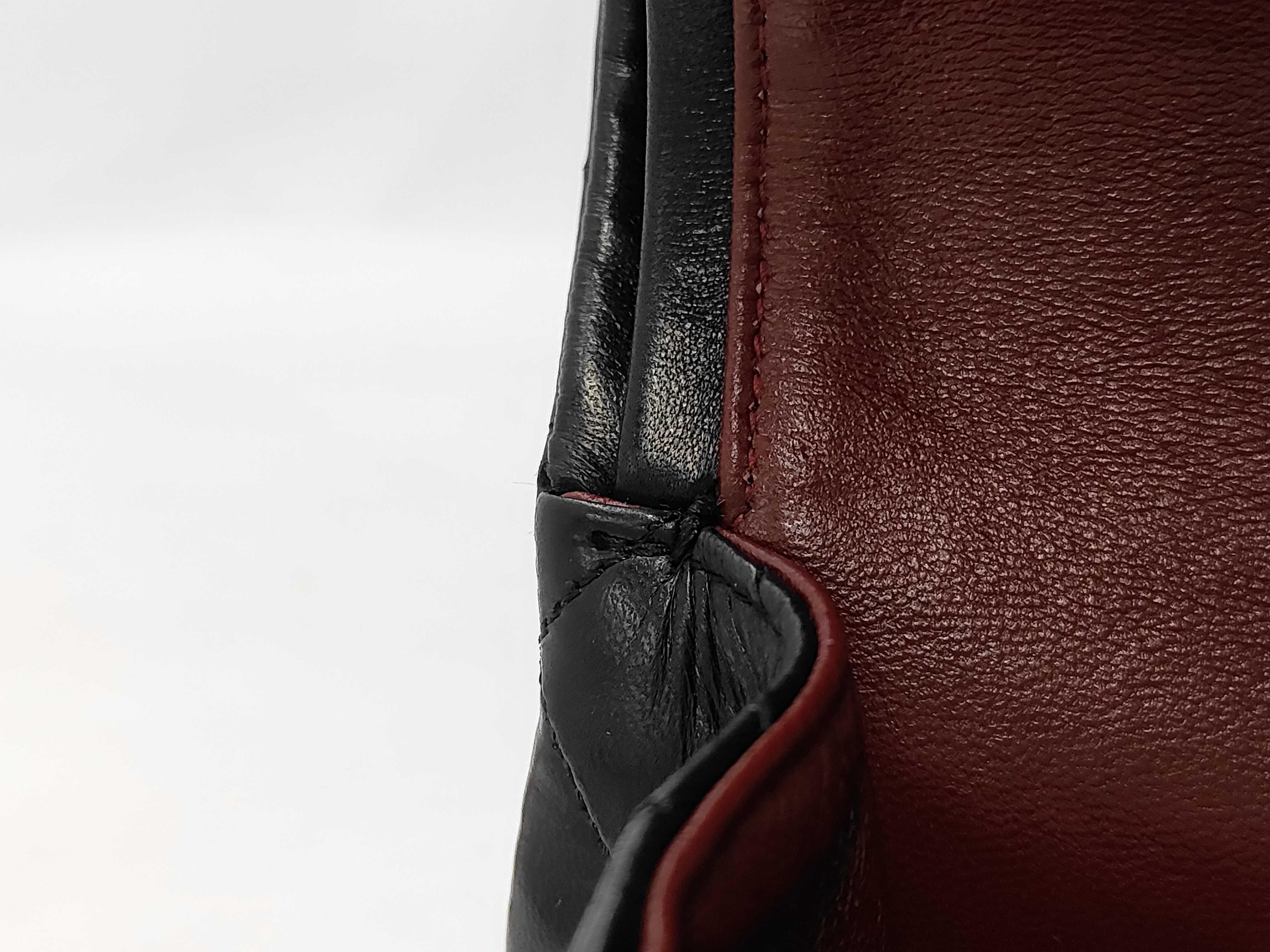 Matelassé 25 Lambskin Double Flap Double Chain Shoulder Bag — view 12