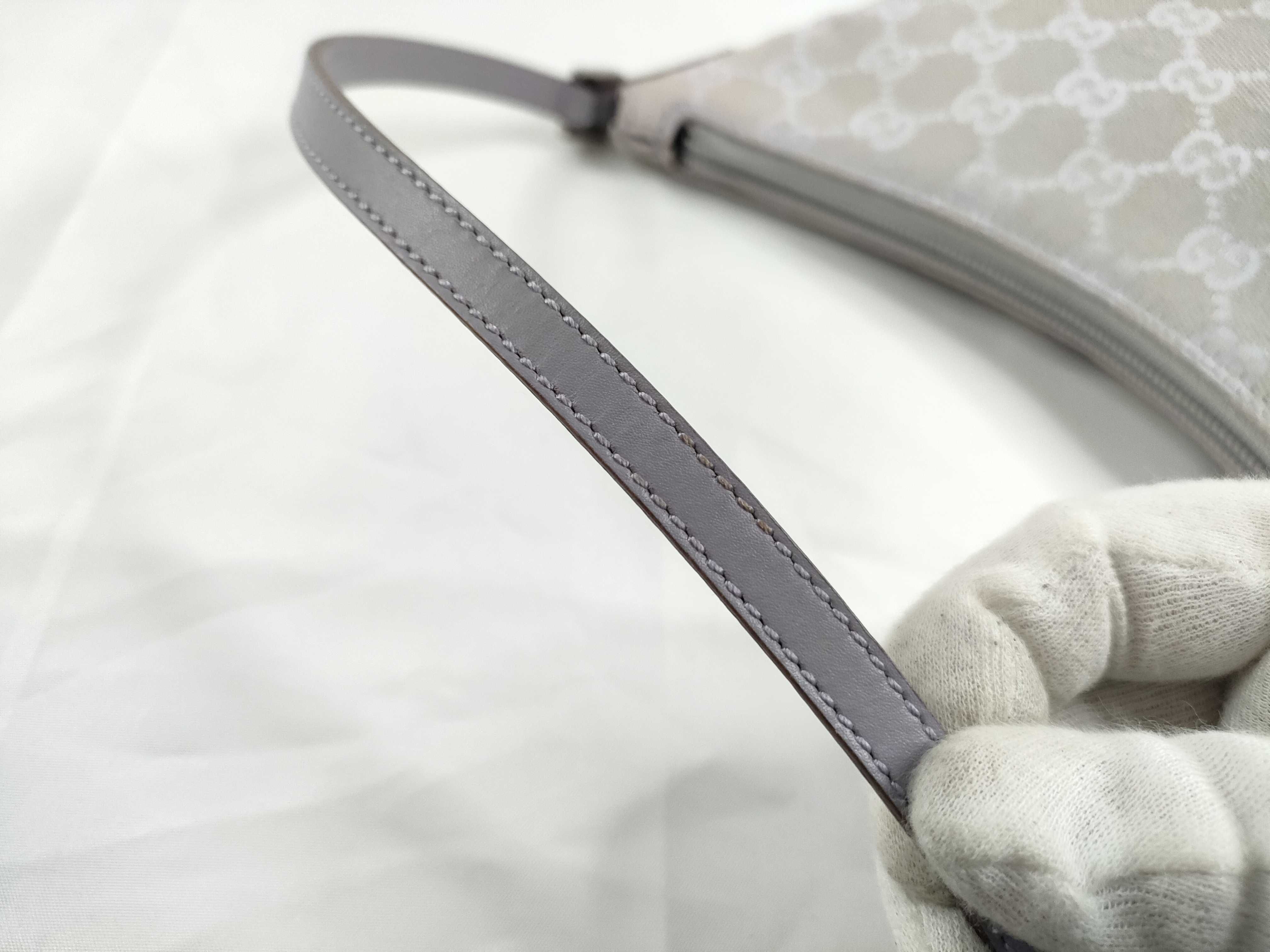 GG Accessory Pouch Handbag — view 7