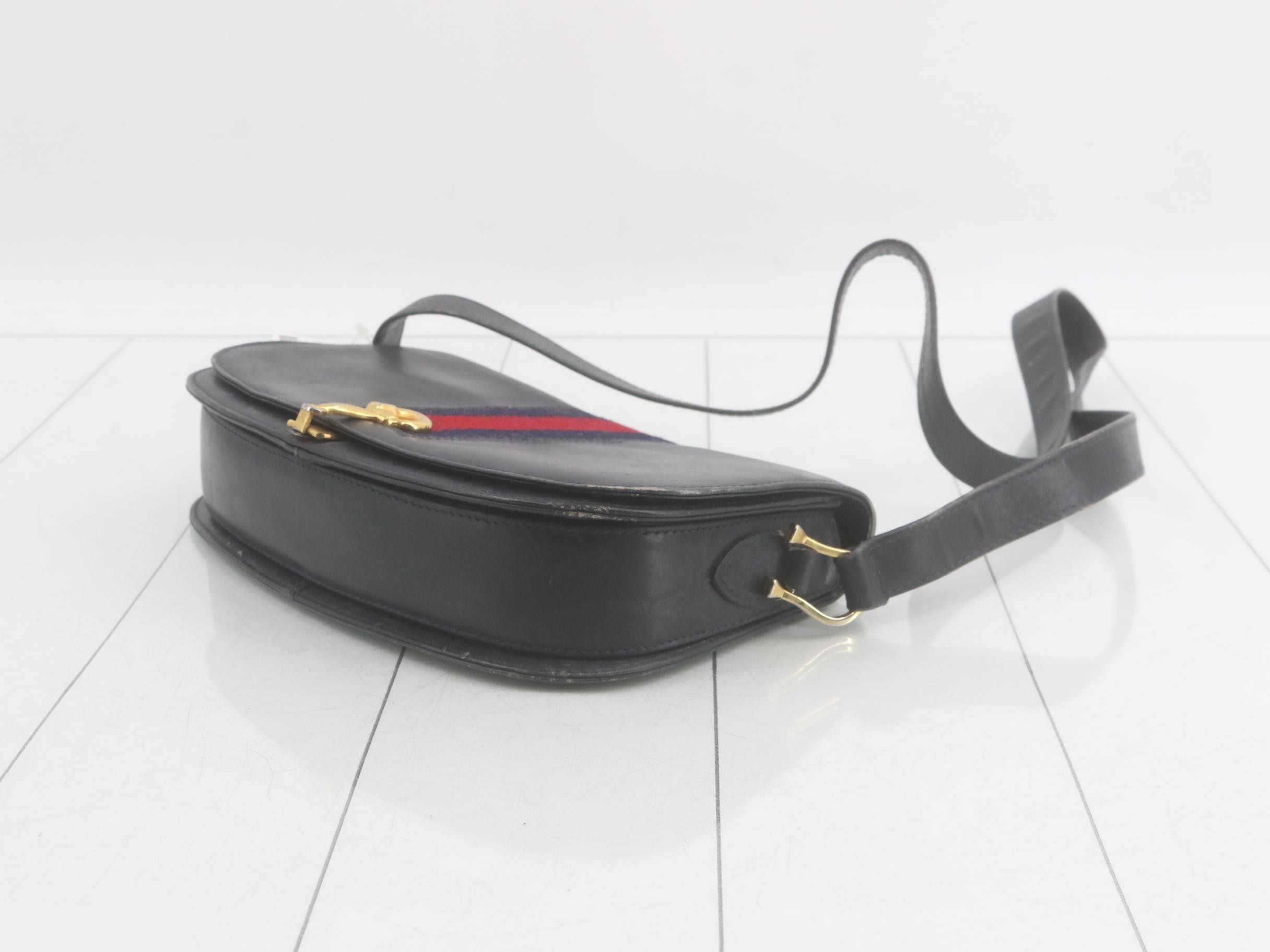 Old Gucci shoulder bag — view 6