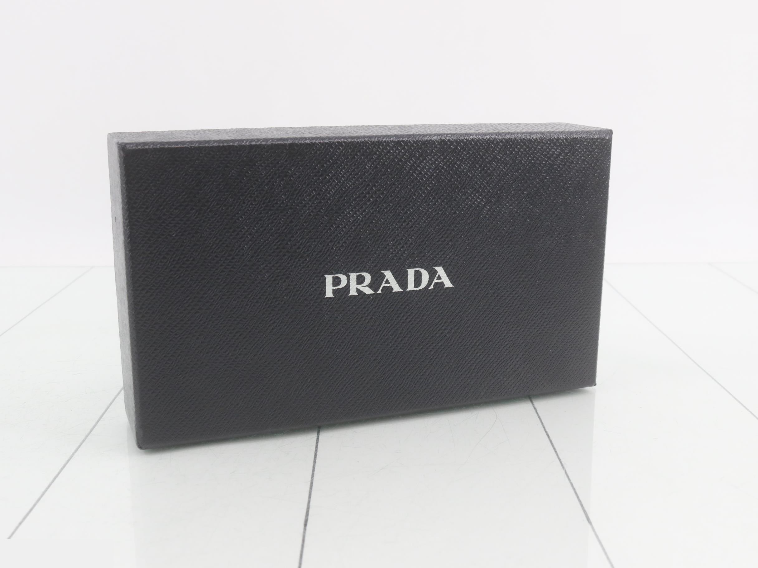 Other lines: Bags and Wallets — view 5