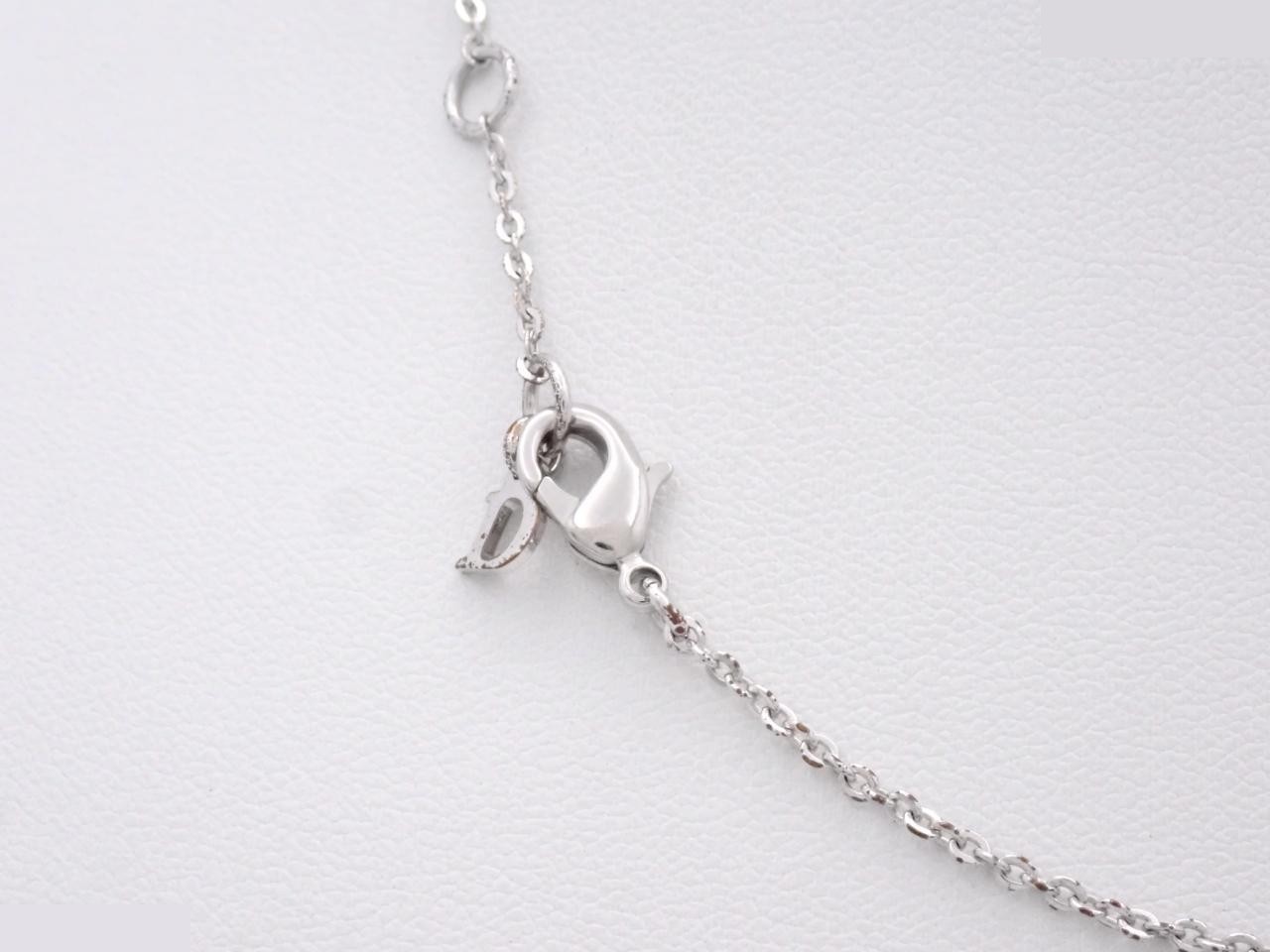 Silver necklace, chain approximately 38cm — view 2