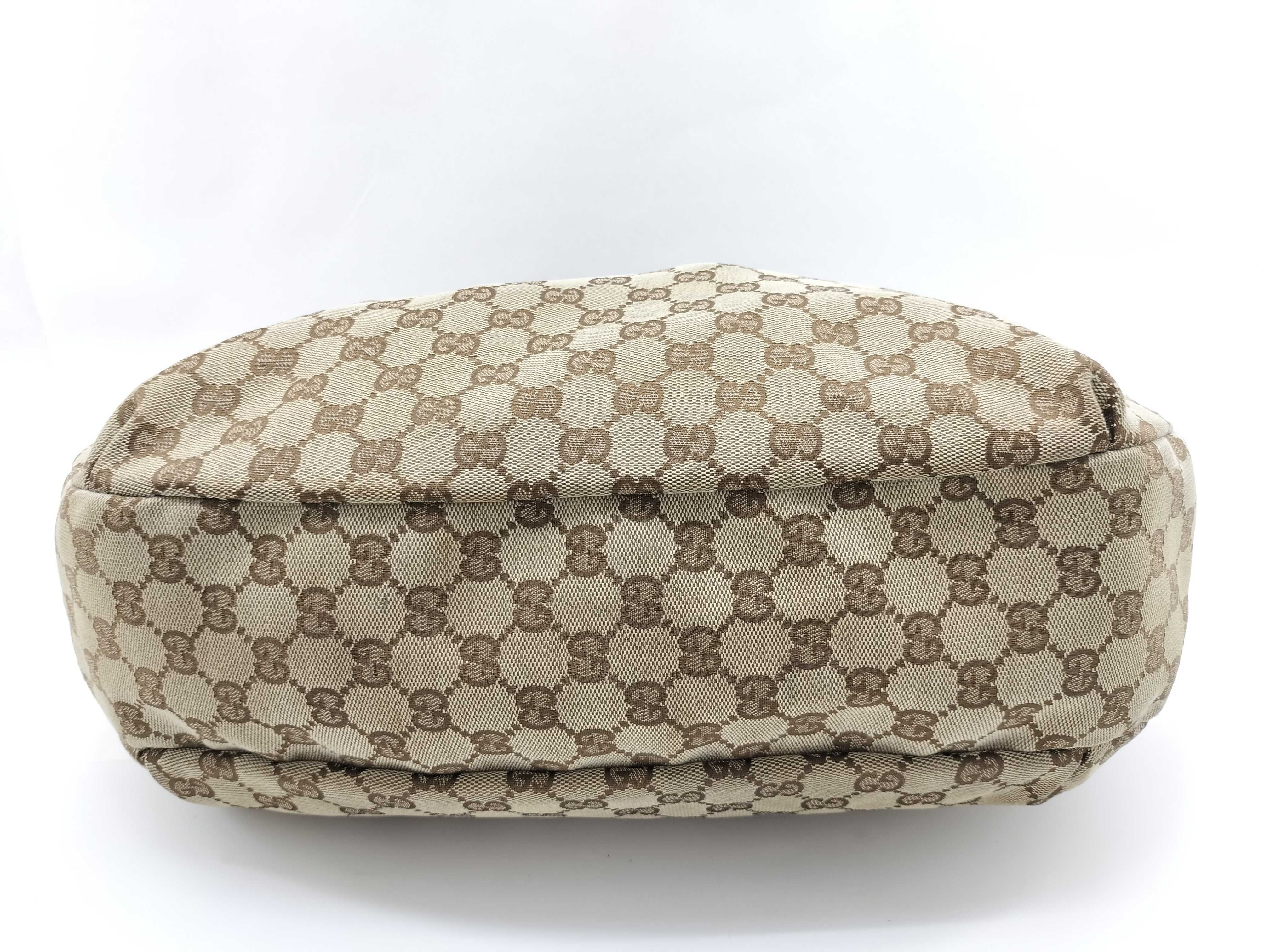 GG Canvas White Canvas GG Monogram Red and Green Buckle Pumpkin Underarm Bag Shoulder Bag — view 4