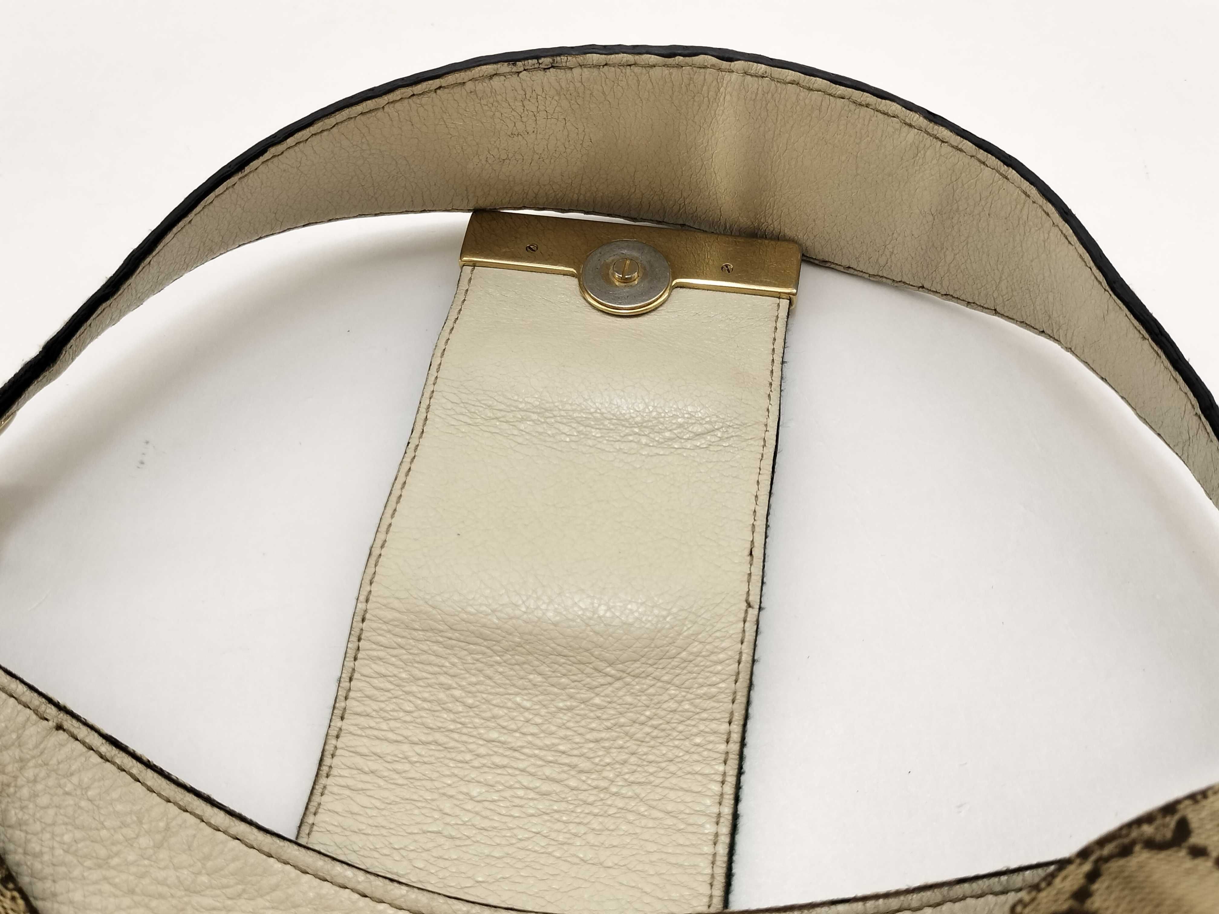 GG Canvas White Canvas GG Monogram Red and Green Buckle Pumpkin Underarm Bag Shoulder Bag — view 10