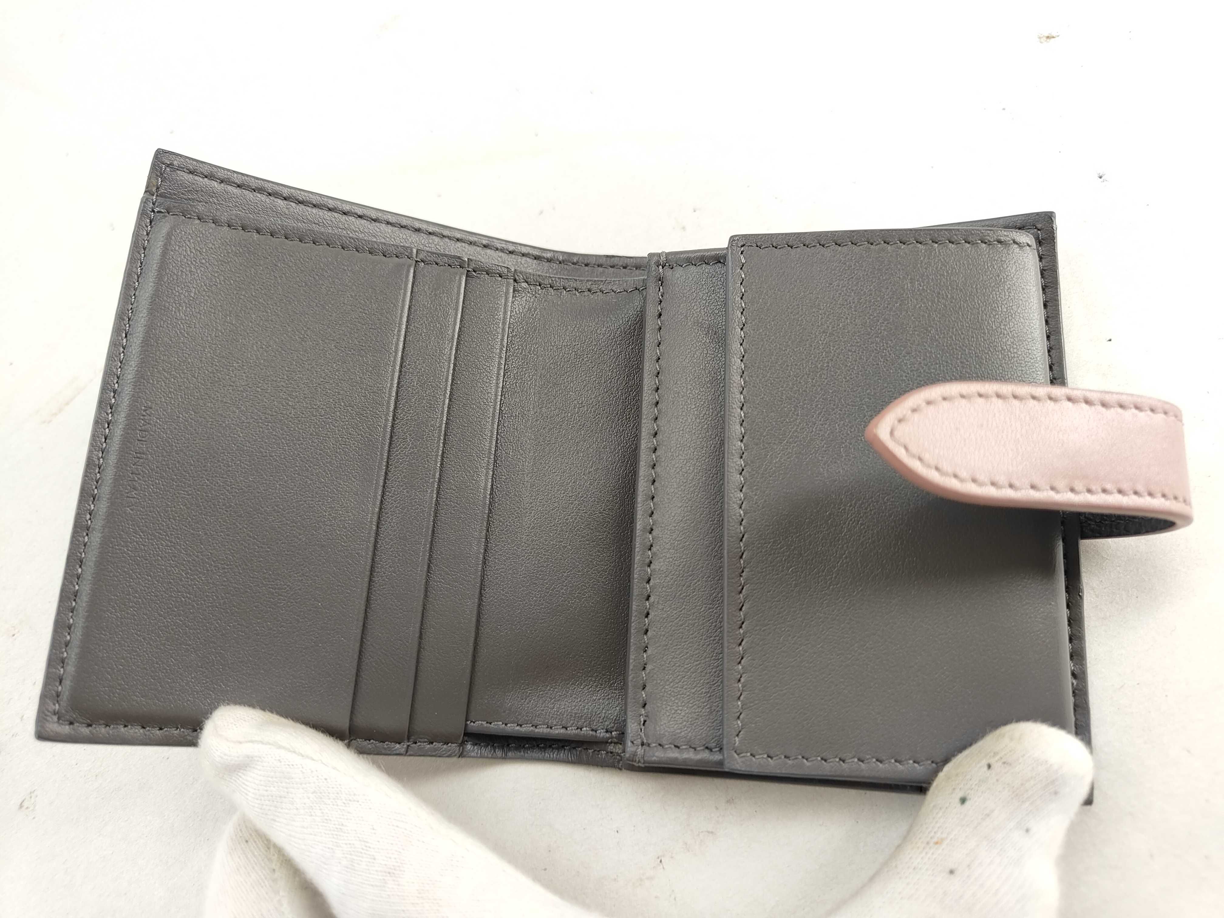 Small Strap Two-Tone Leather Wallet — view 9