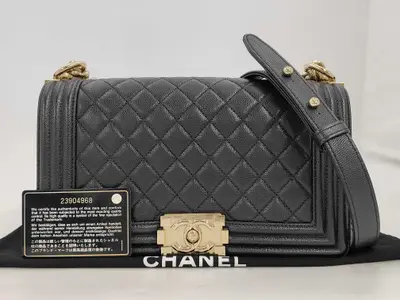 Boy Chanel 25, Gold Hardware, Serial No. 23, Card Seal, Dust Bag, Shoulder Bag