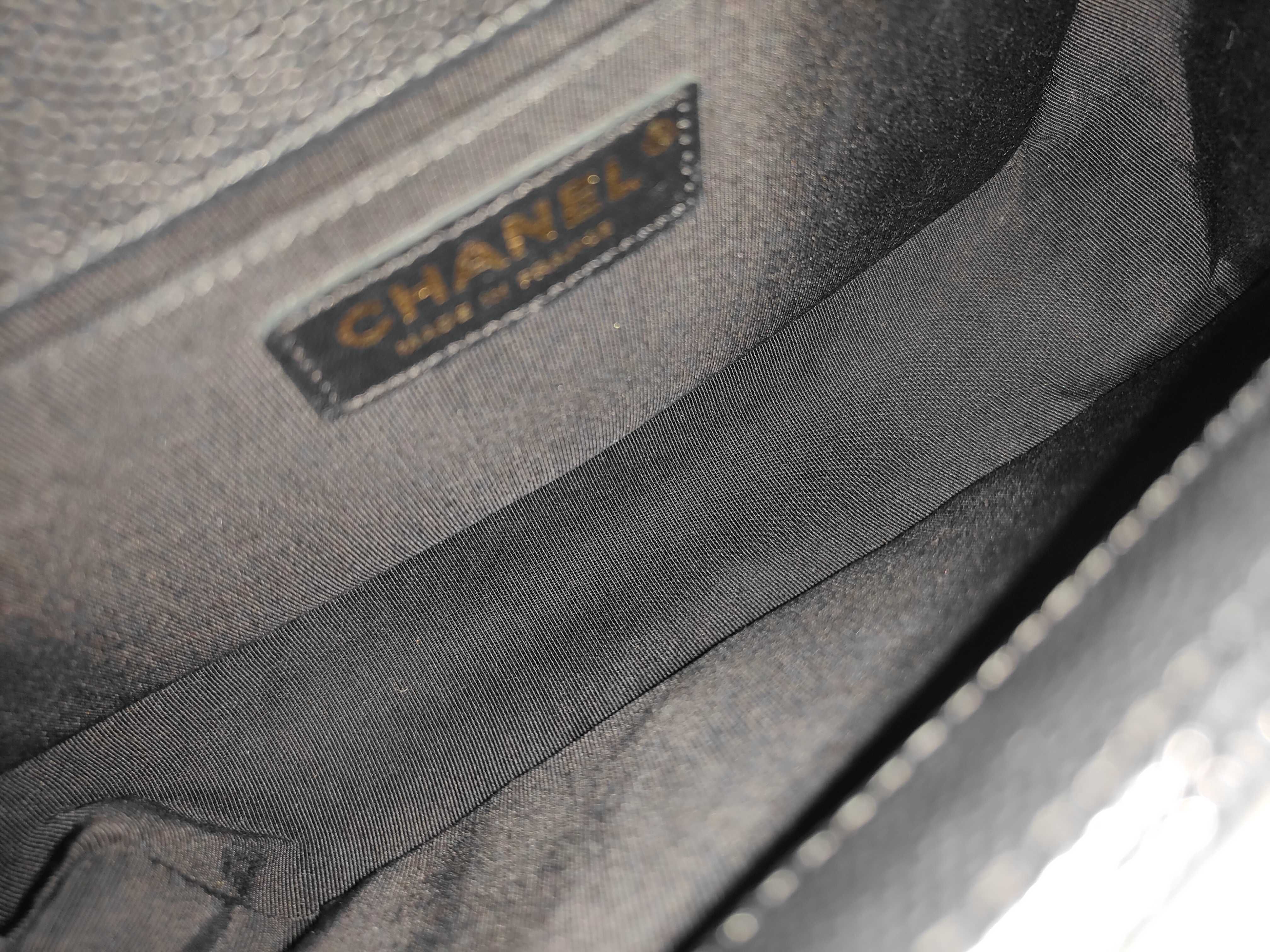 Boy Chanel 25, Gold Hardware, Serial No. 23, Card Seal, Dust Bag, Shoulder Bag — view 11