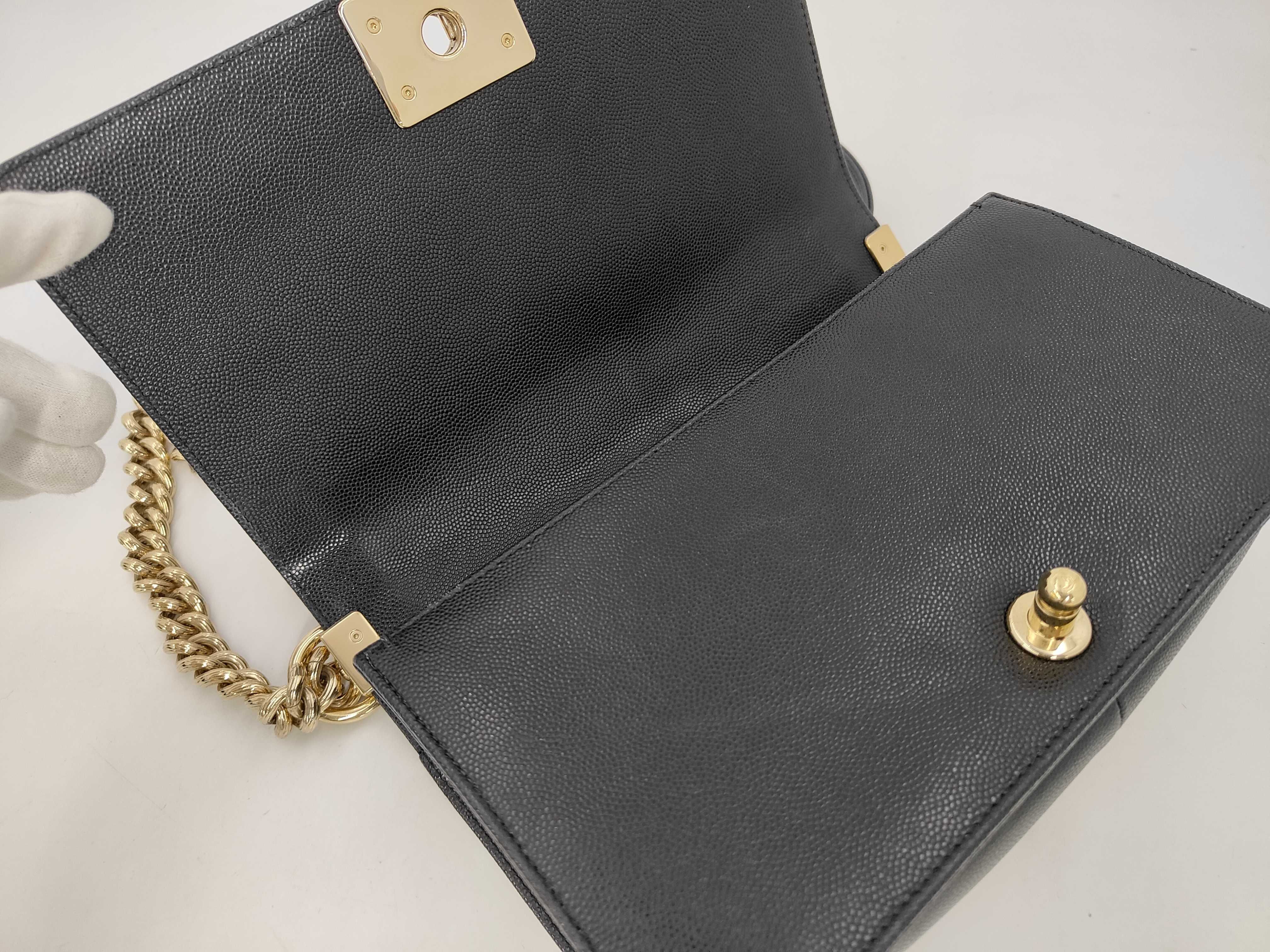 Boy Chanel 25, Gold Hardware, Serial No. 23, Card Seal, Dust Bag, Shoulder Bag — view 8