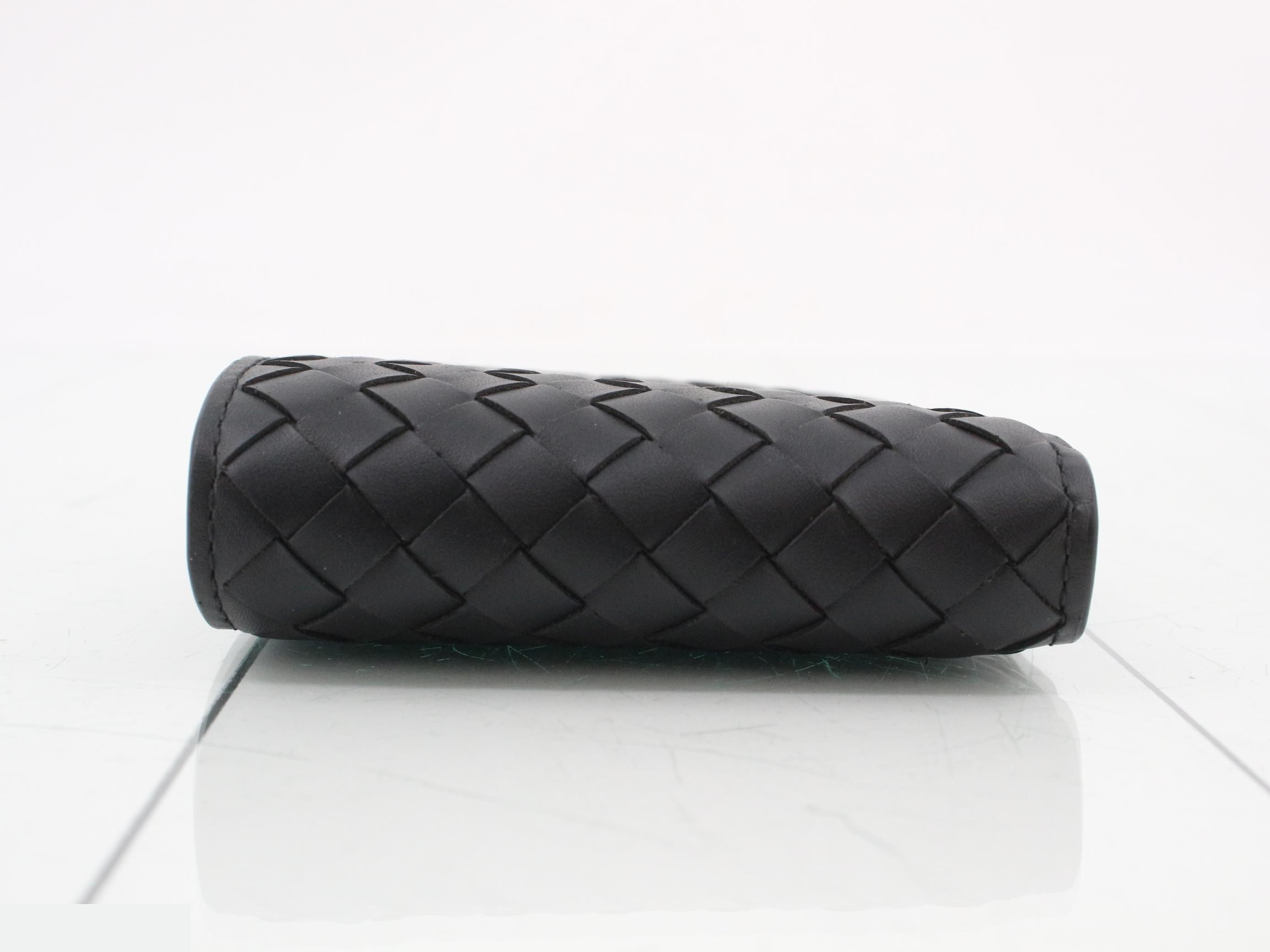 Intrecciato bi-fold wallet — view 3