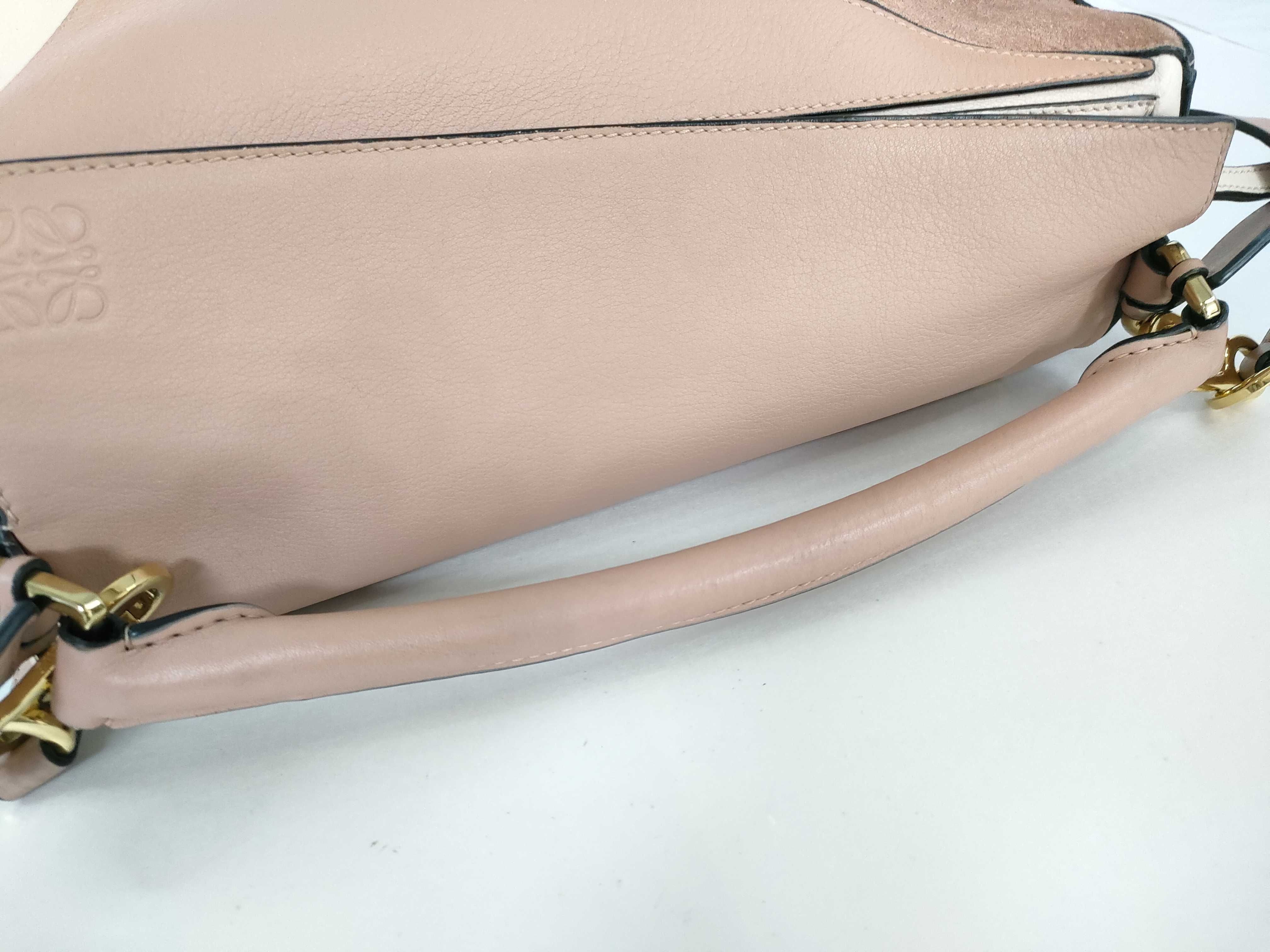 Puzzle Bag, Calfskin x Suede, Pink Shoulder Bag — view 3