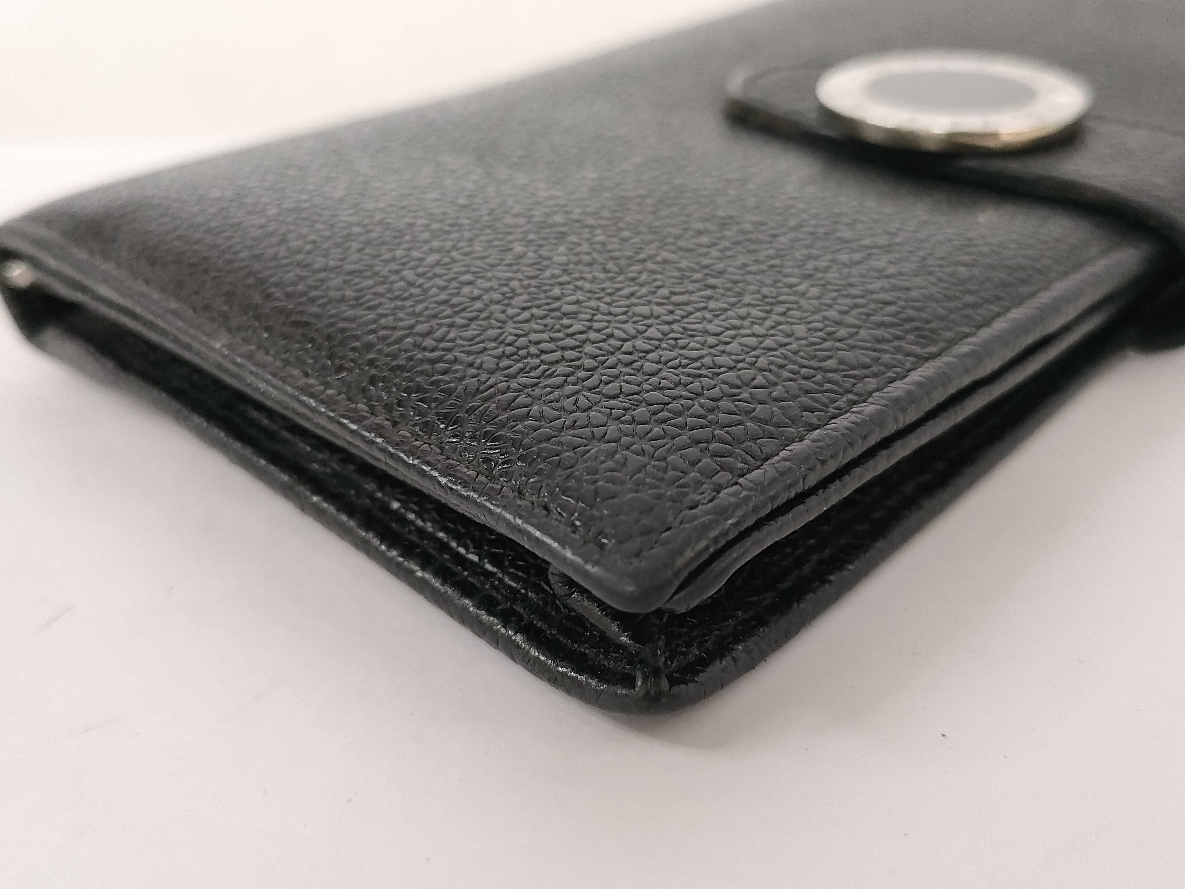 wallet — view 3