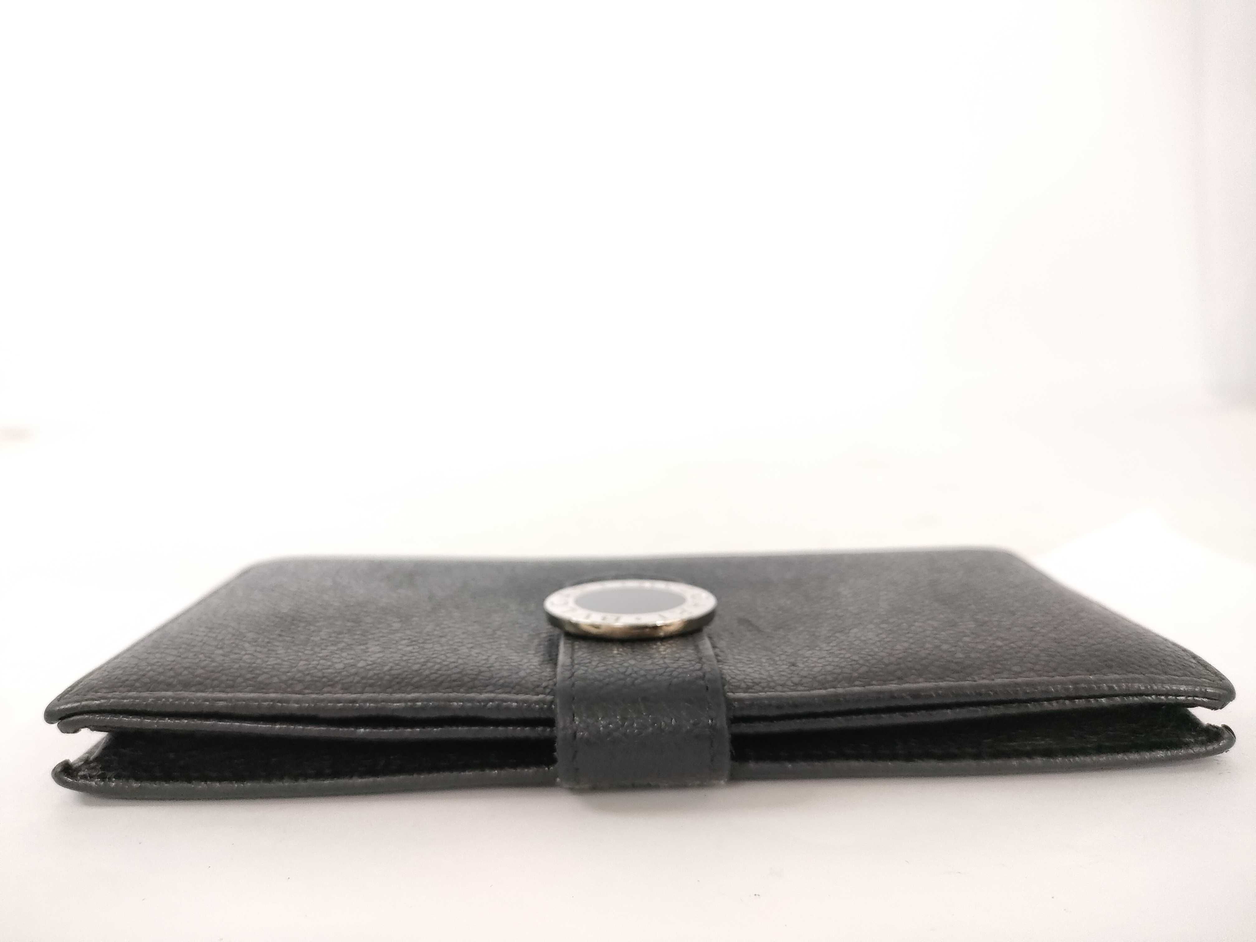 wallet — view 5