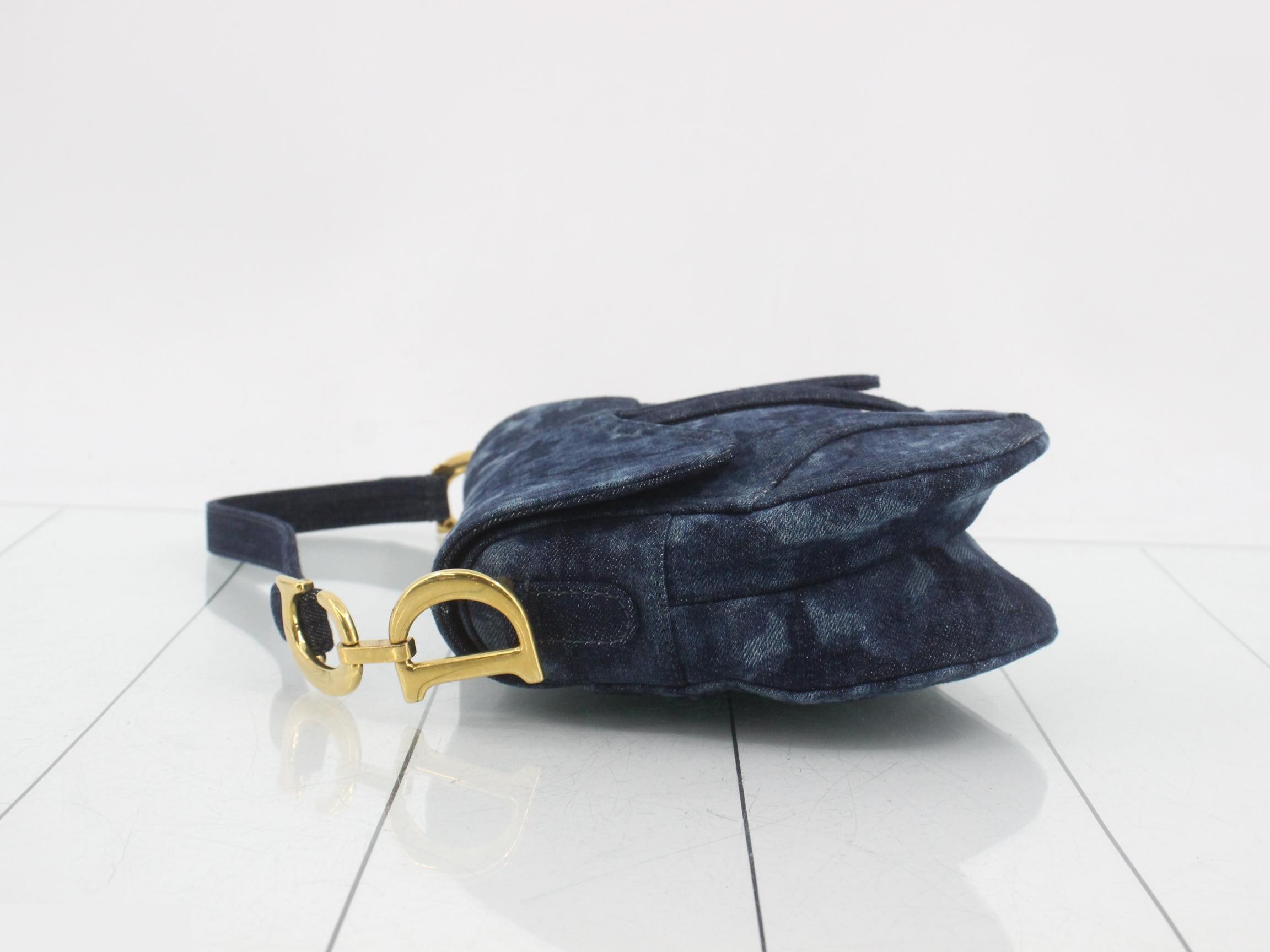 Desaddle Bag - Flower Print Denim 2-Way One-Shoulder Bag — view 4