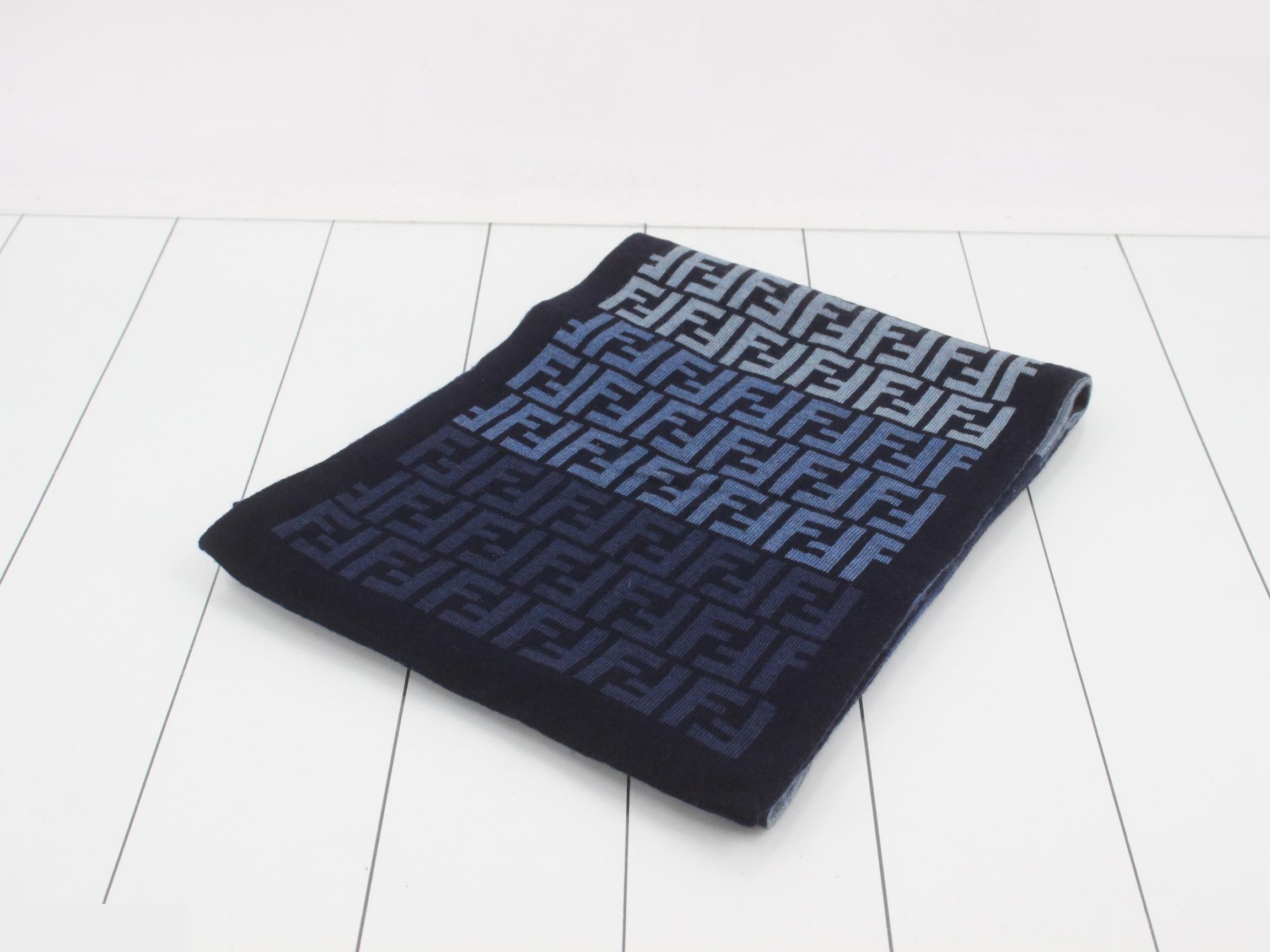 ZUCCA Scarf, 3 Colors, Blue