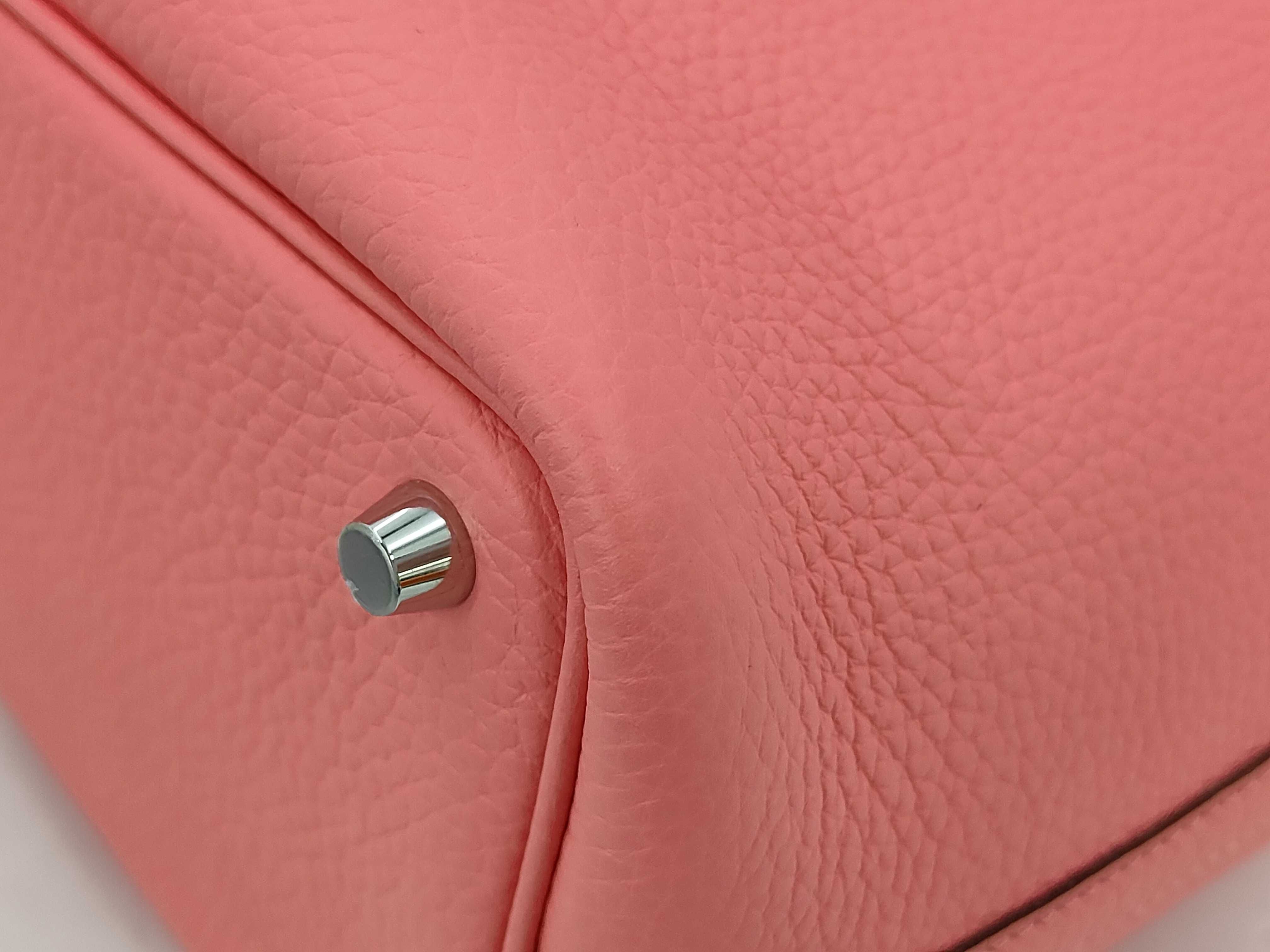 Picotan Lock PM18 Rose Azalea Taurillon Clemence Silver hardware W engraved handbag — view 3