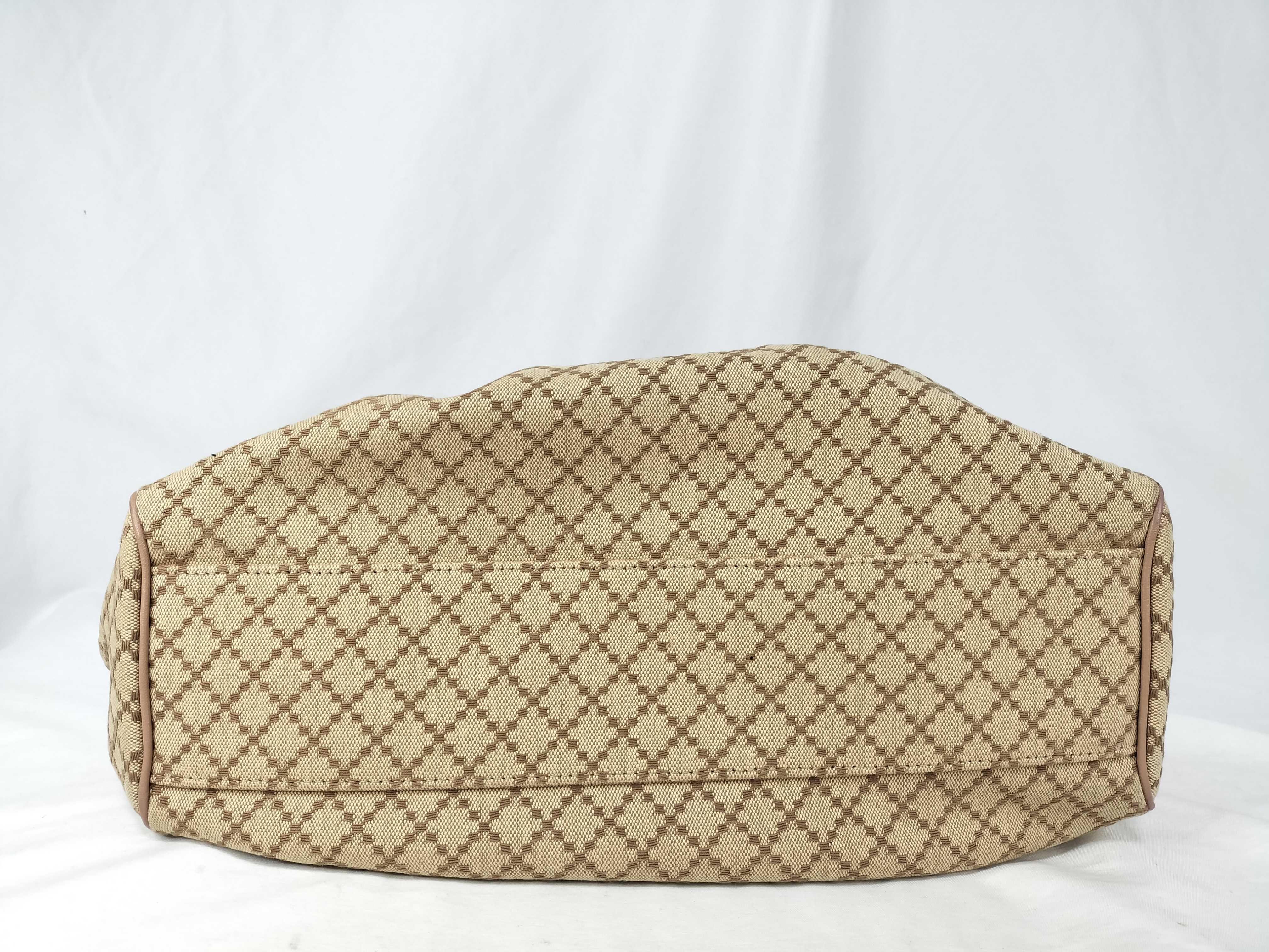 GG Canvas Gucci Handbag Leather Canvas GG Pattern Handbag — view 7