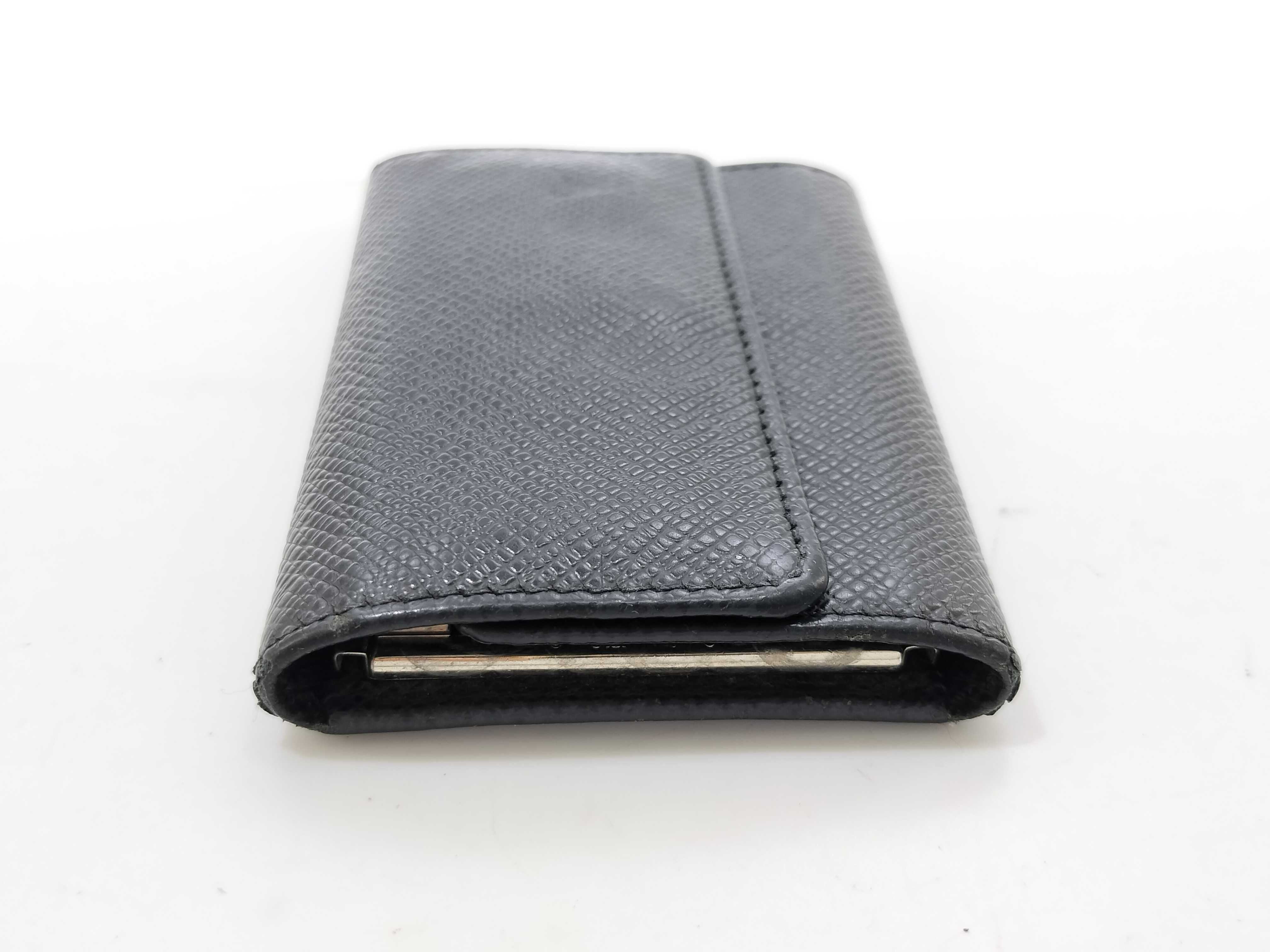 Taiga Multicle 6 Black Key Case/Key Chain — view 3