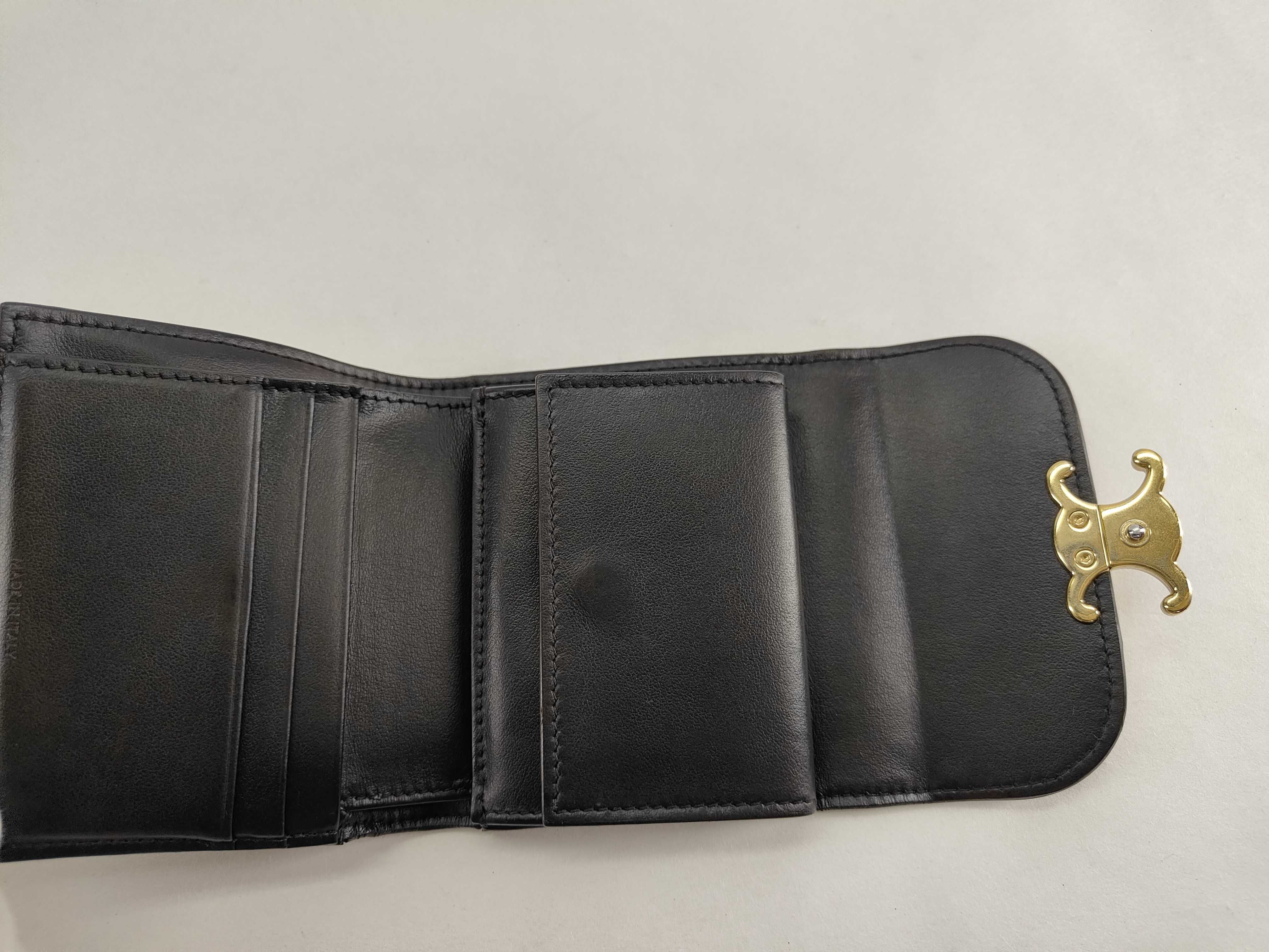 wallet — view 9