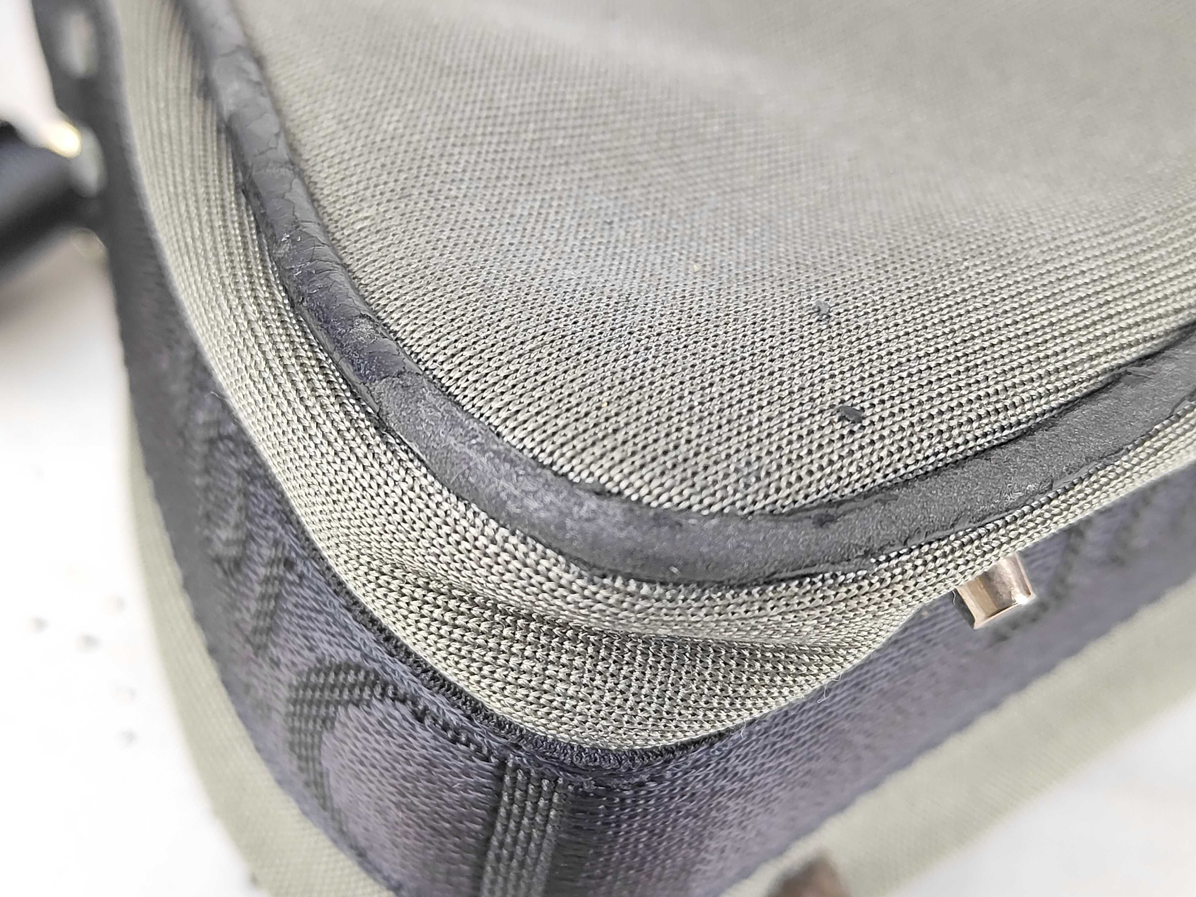 Hardcore Square Shoulder Handbag — view 11