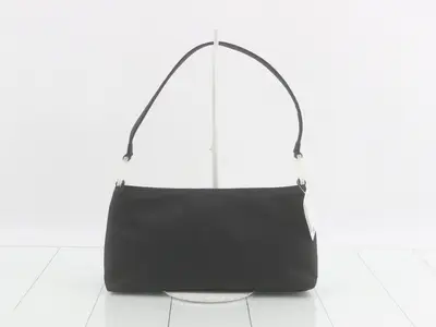 Other lines: Bags and shoulder bags