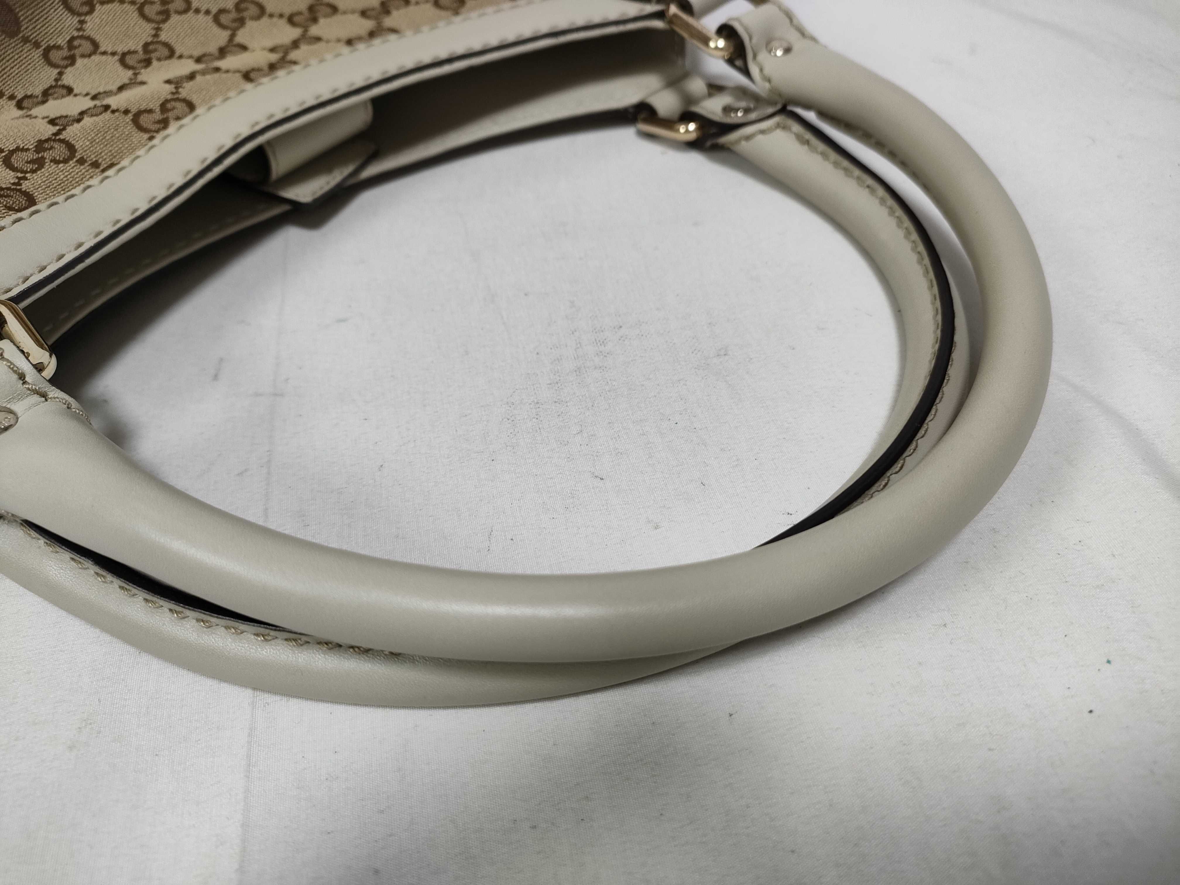 White GG Canvas Vintage Pumpkin Single-Shoulder Bag — view 6
