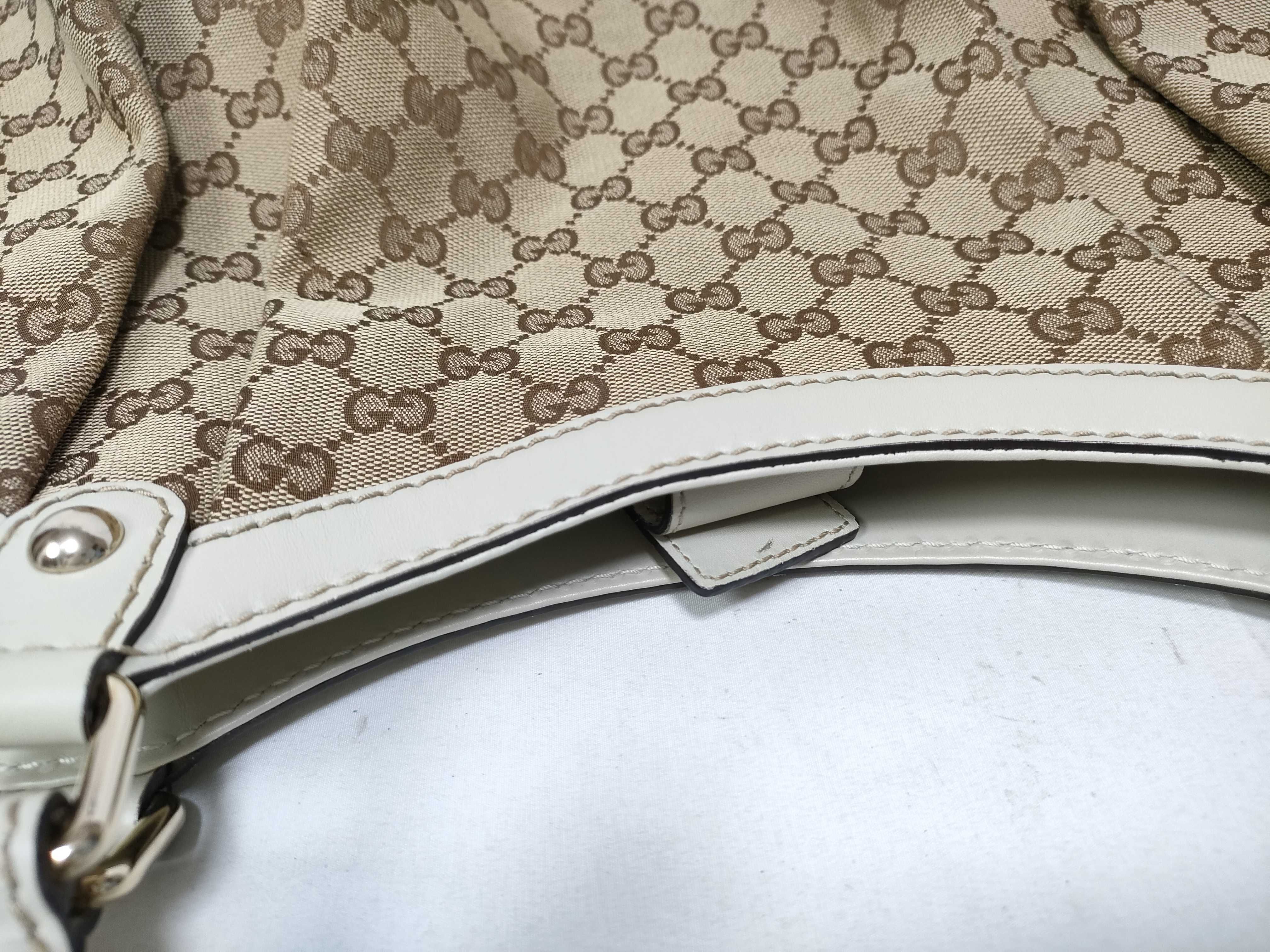 White GG Canvas Vintage Pumpkin Single-Shoulder Bag — view 9