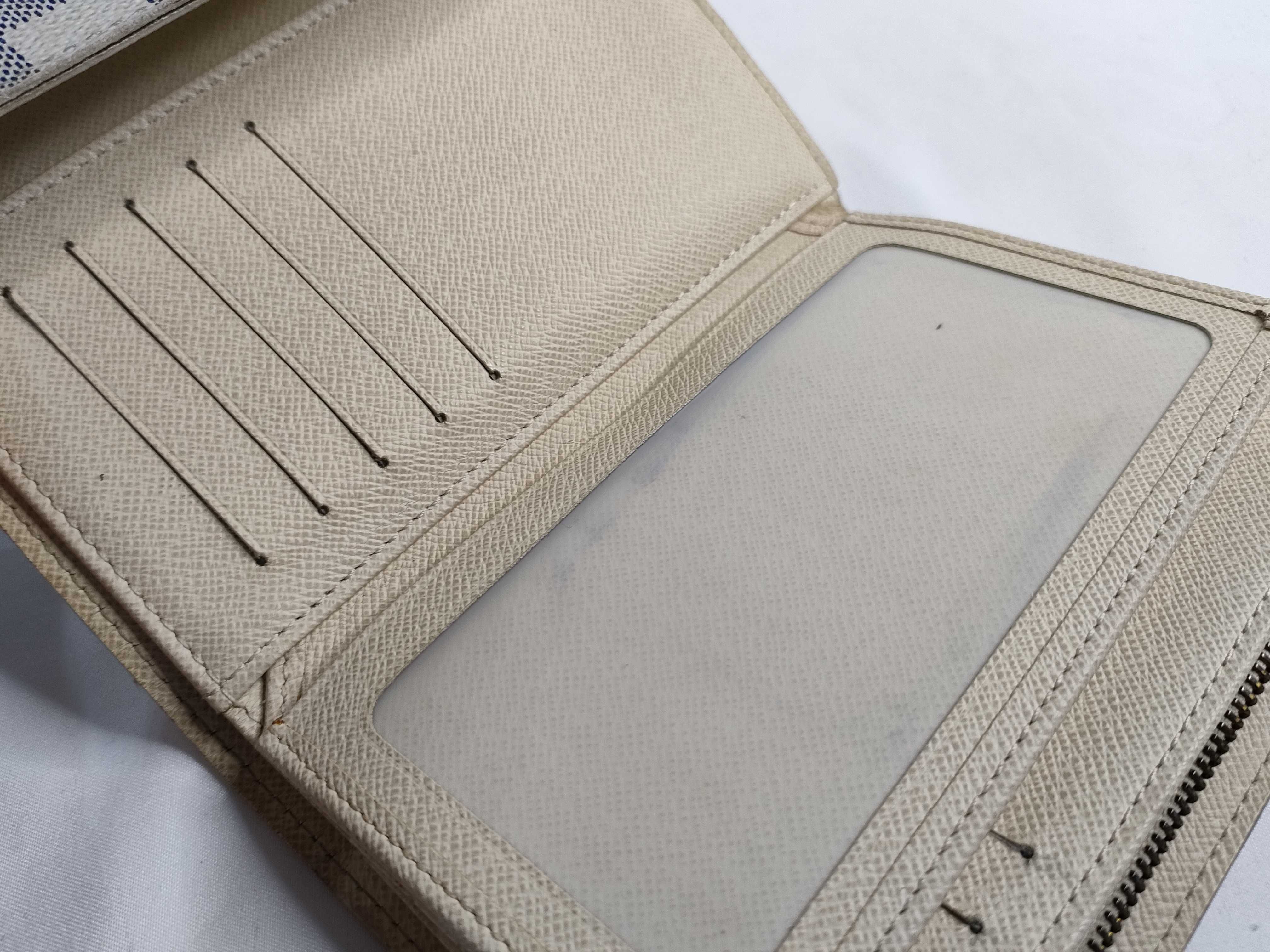 Damier Azur Louis Vuitton Damier Wallet — view 15